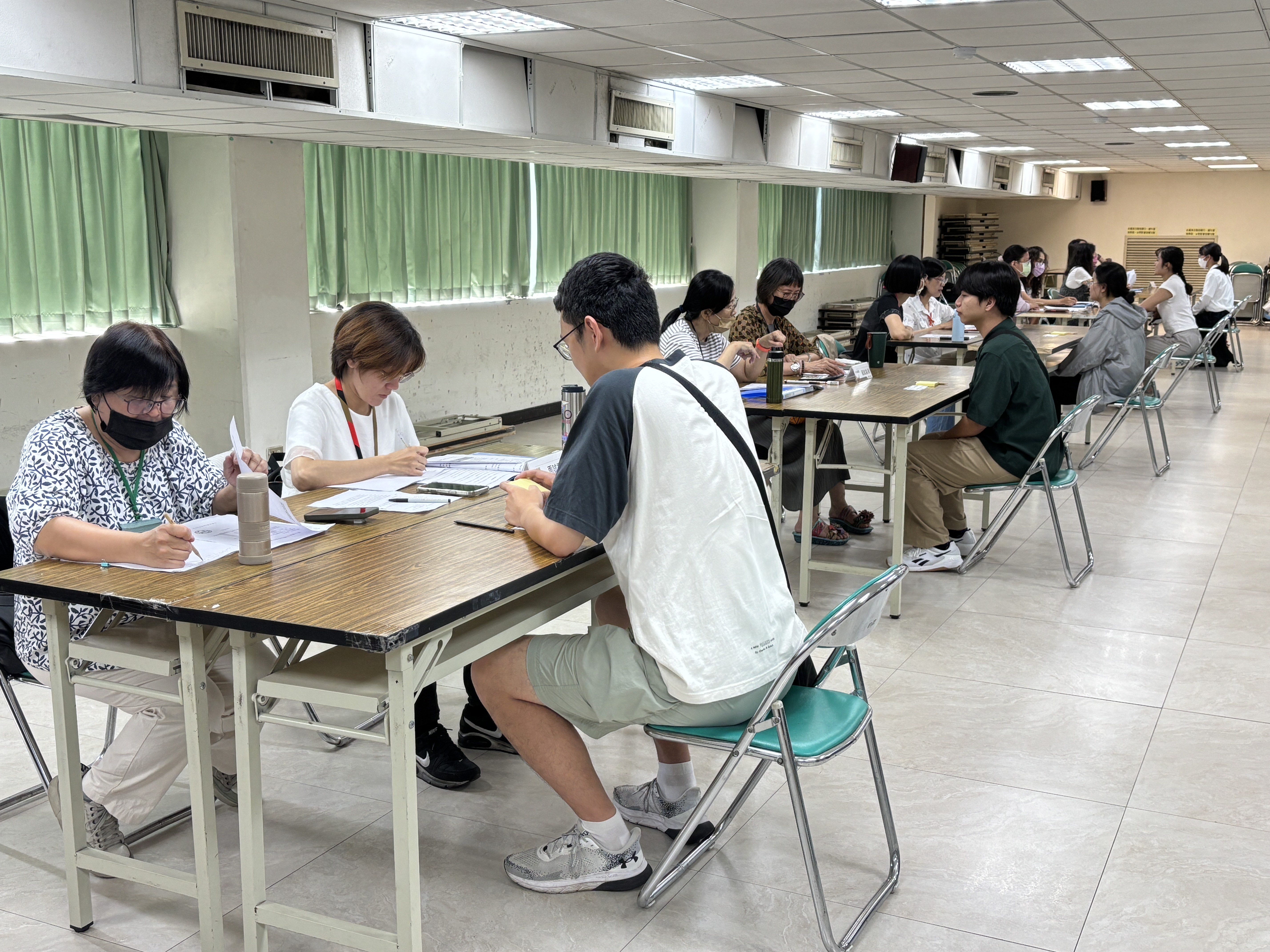 黃偉哲力推公部門非暑期工讀 青年積極展現自我
