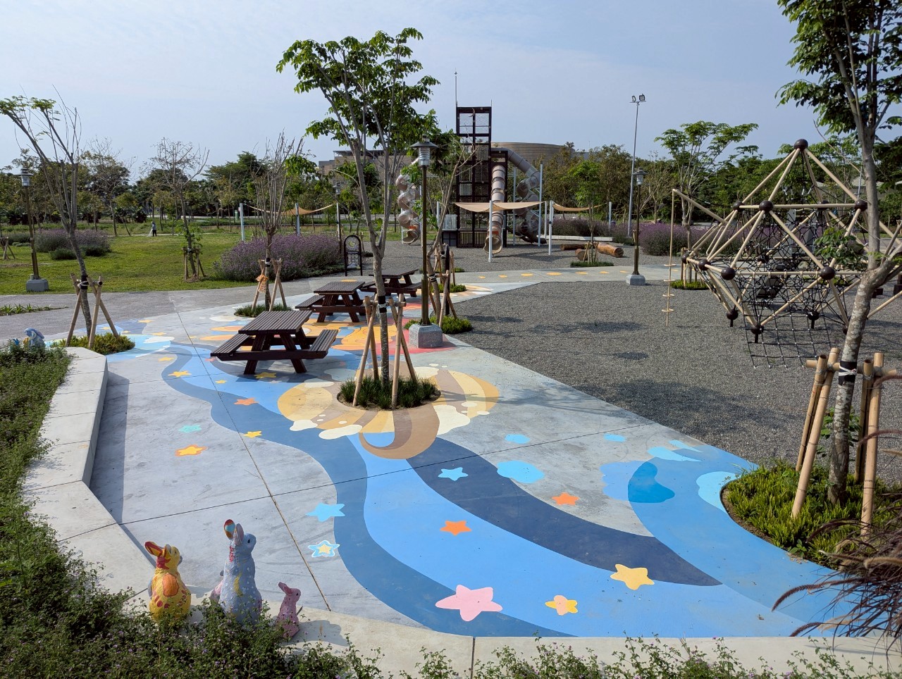 公園綠地禁止烤肉、禁放焰火、守法慶中秋、守護城市環境