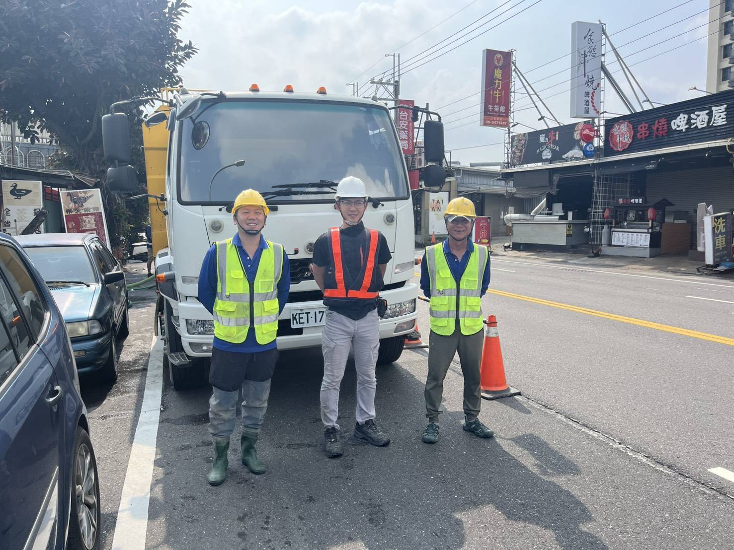 同島一命！黃偉哲市長指示水利局調度高壓吸泥車挺進花蓮 助災區復原