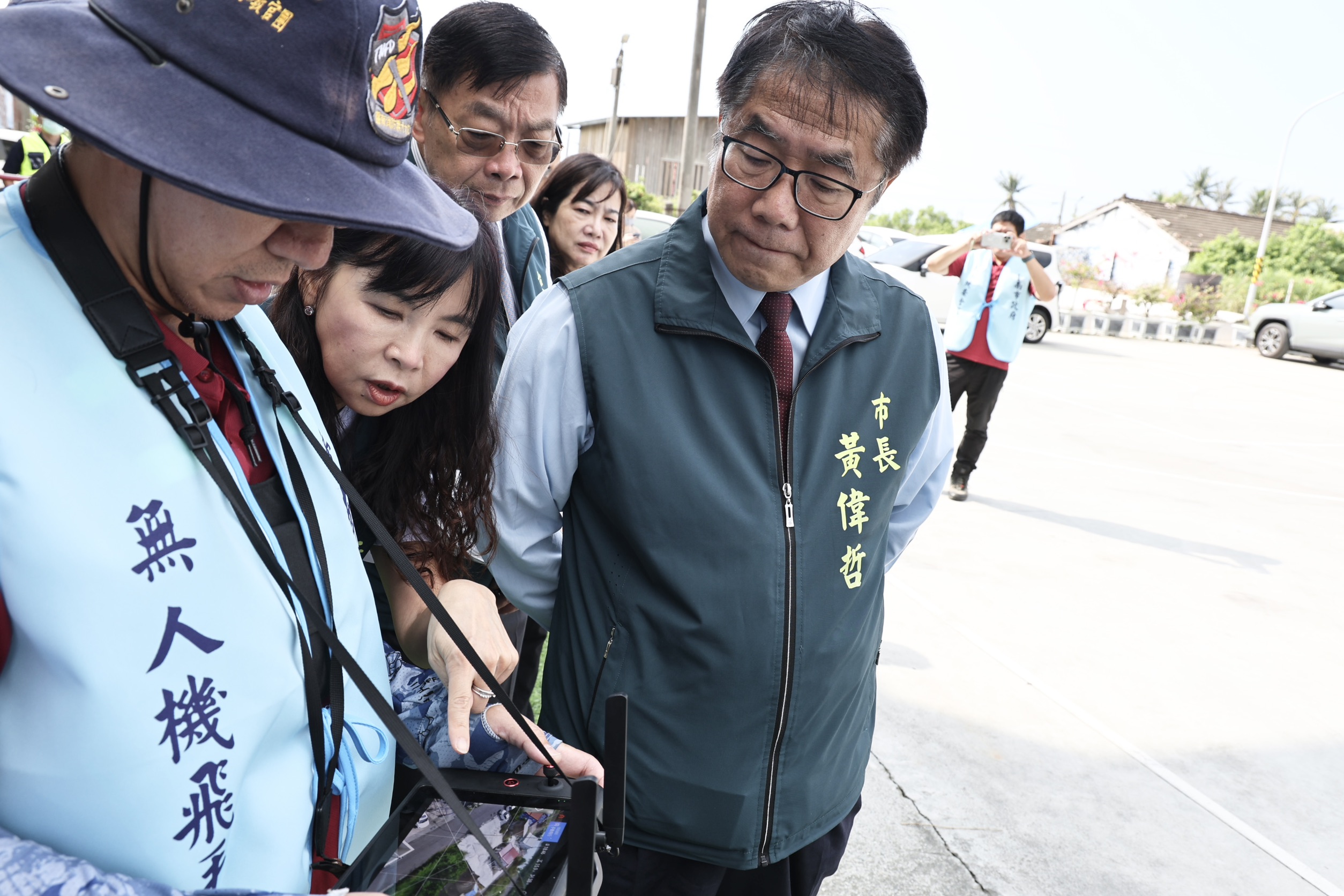 無人機出動巡查風災熱區　黃偉哲肯定科技補足防疫死角