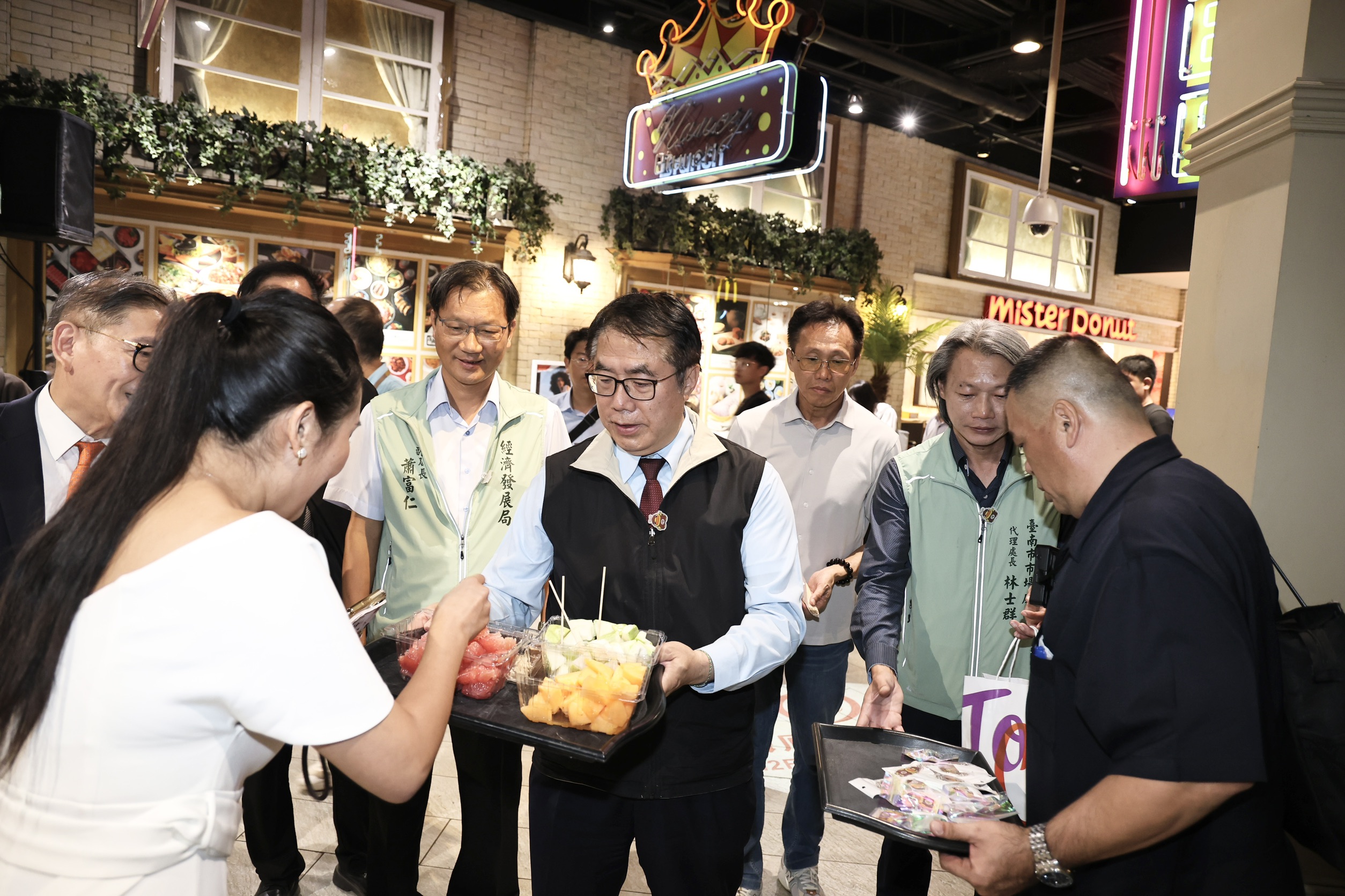 「2025府城漫食 必比登名店x台南農漁物產展」 台中大遠百登場 黃偉哲邀中部消費者享受台南美食魅力