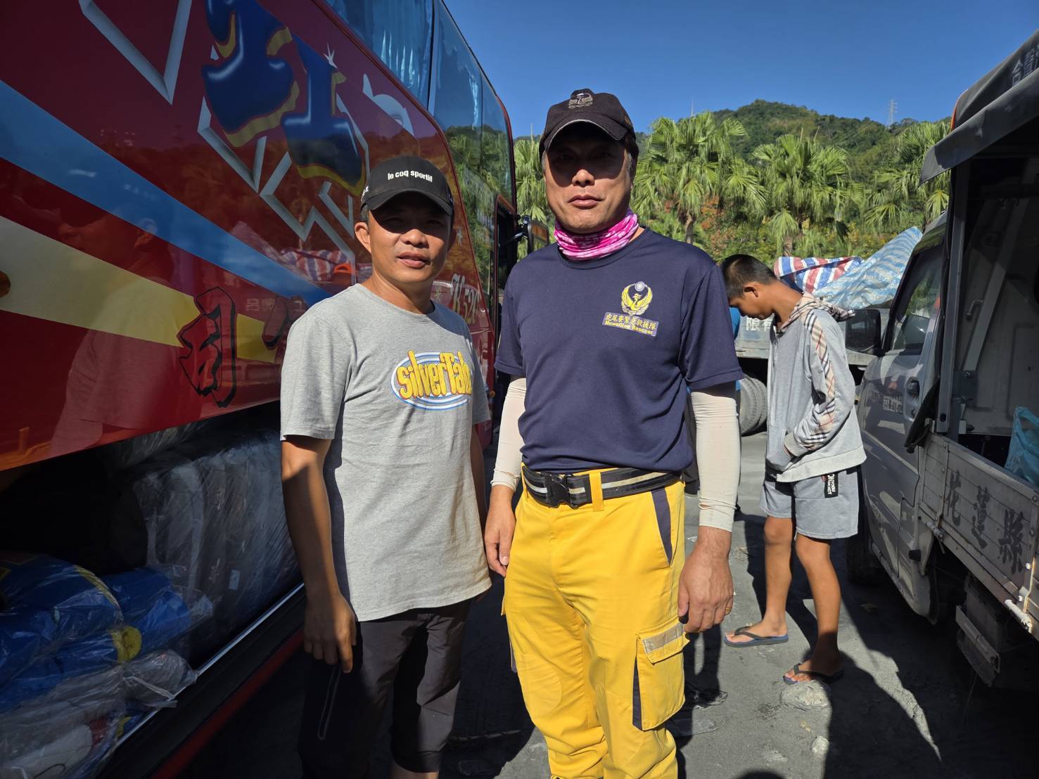 花蓮馬太鞍溪溢流成災 台南虎尾寮緊急救援隊連夜馳援光復鄉 仁安宮秘書隨隊赴花蓮捐善款 北門文山里長響應偕行 內文：