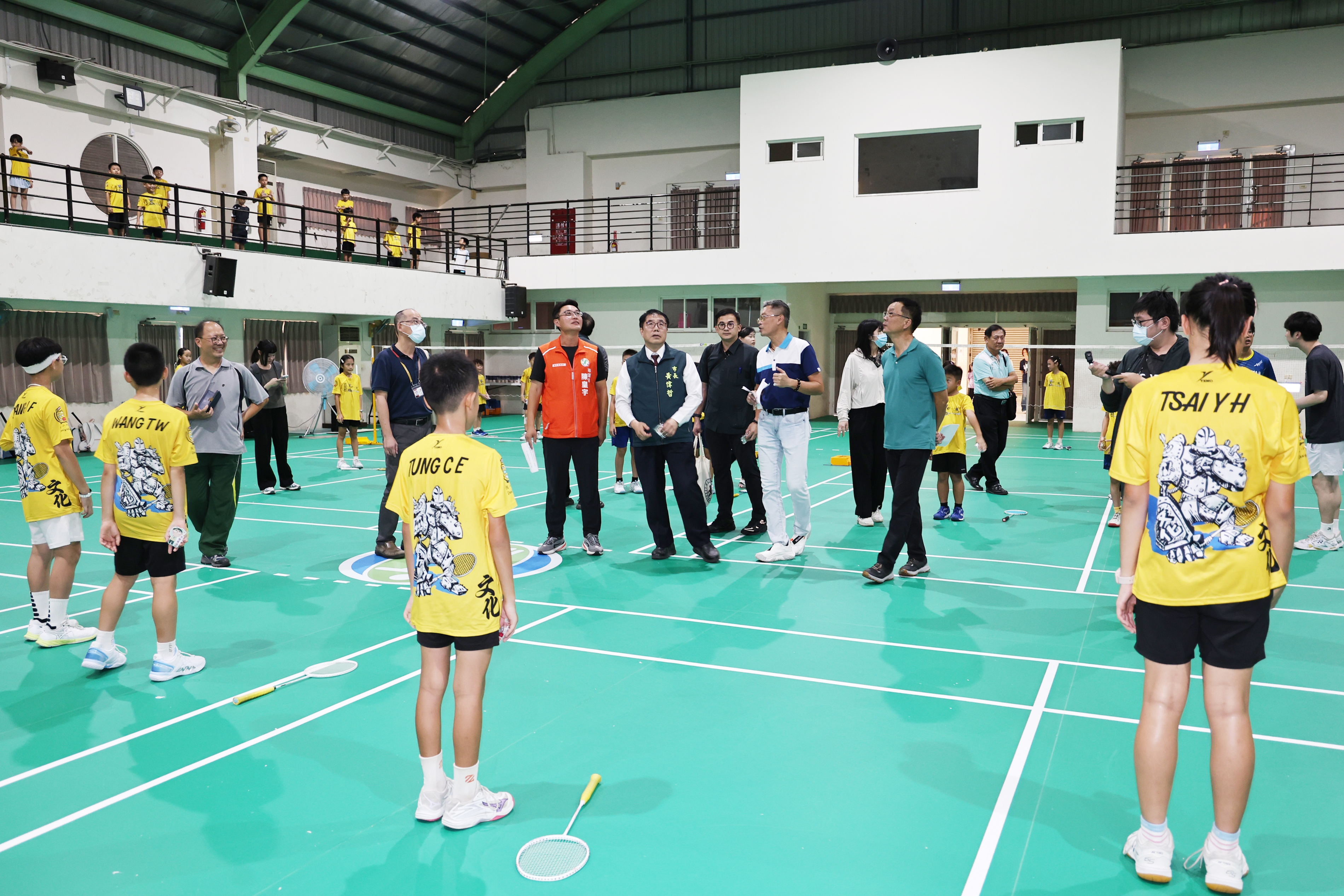 南市文化國小羽球場修繕啟用 黃偉哲盼打造更舒適、安全的訓練場地