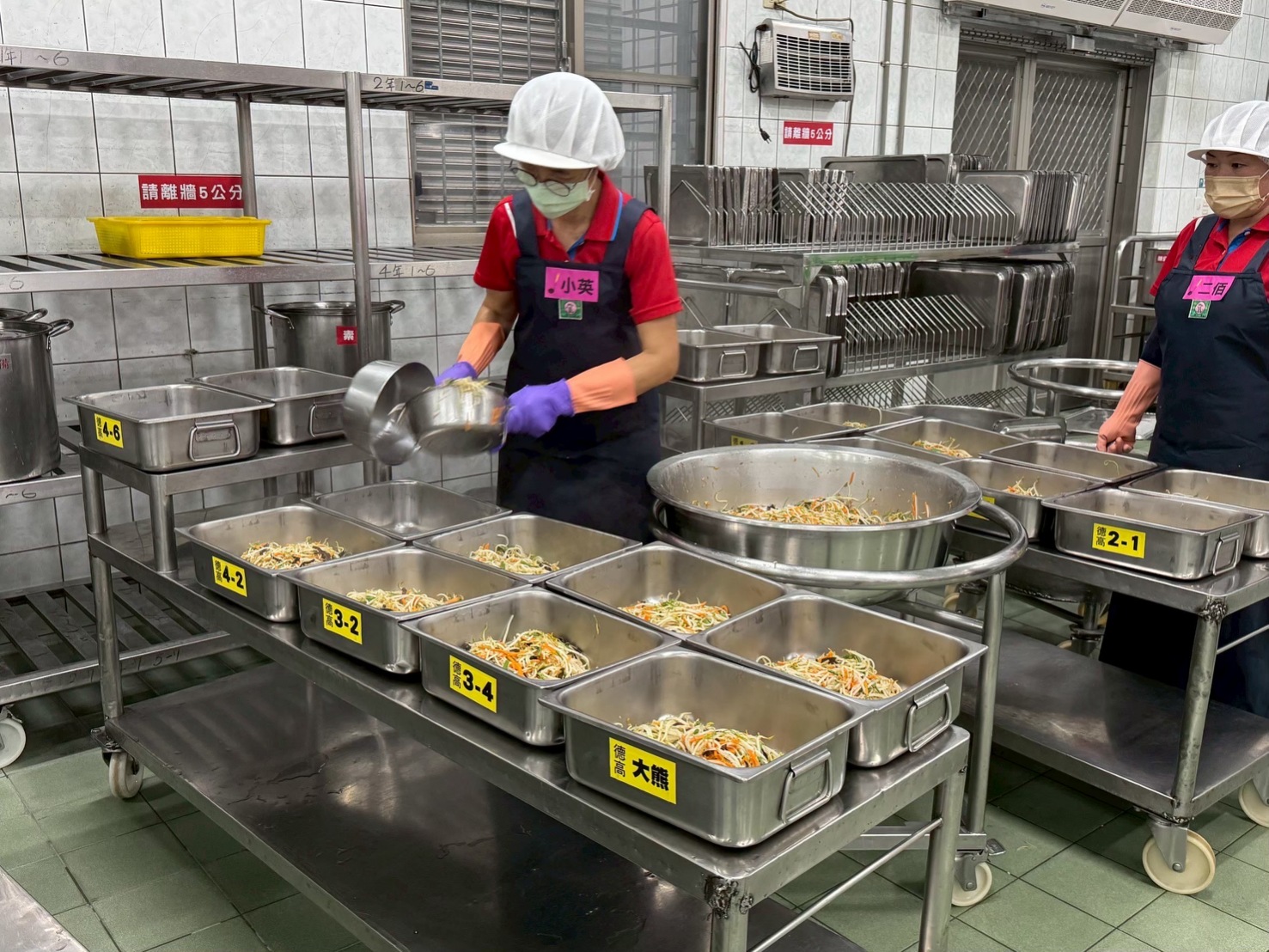 台南學校午餐防堵非洲豬瘟！11月底前停用溫體豬，全面啟動食安應變