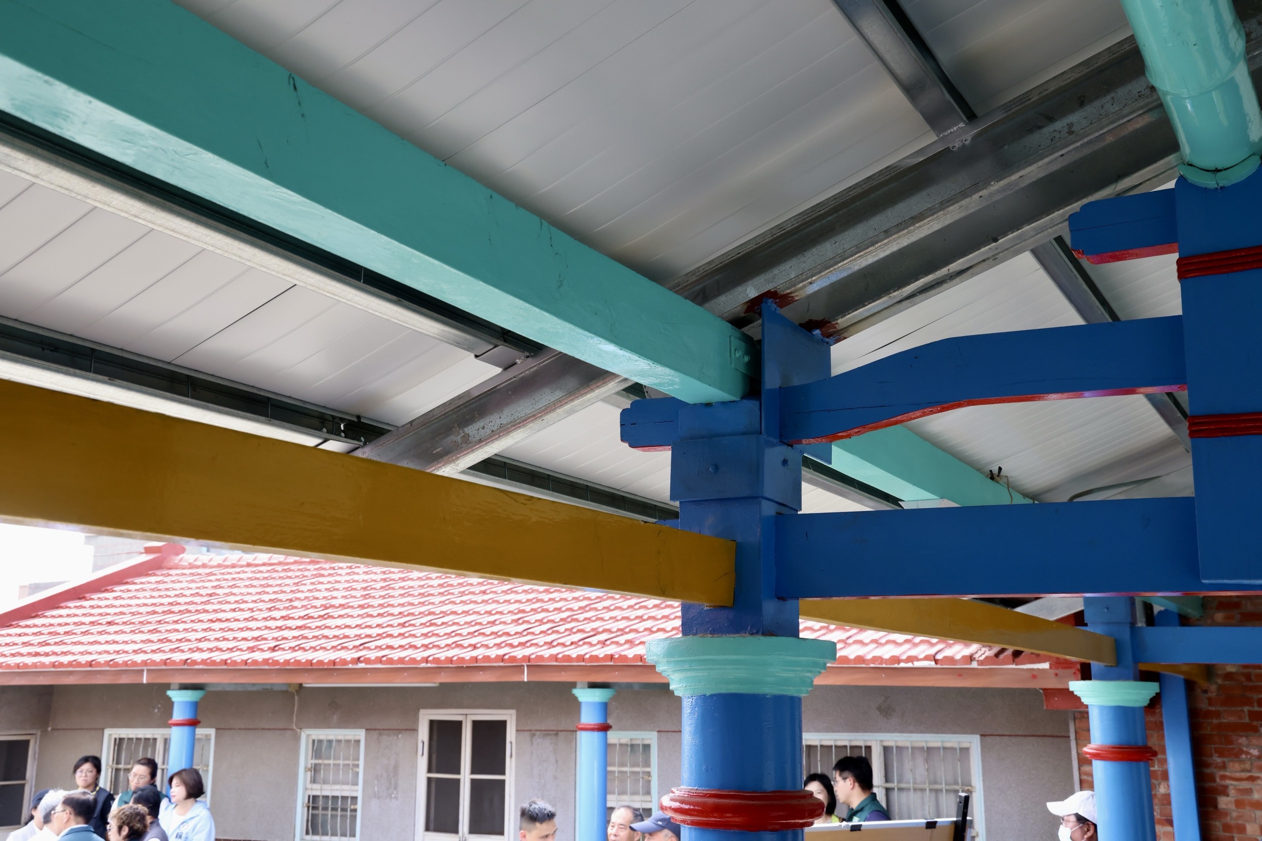 陪同賴清德視察新營區災後復建情形 黃偉哲：感謝中央及地方全力修繕讓市民安心回家