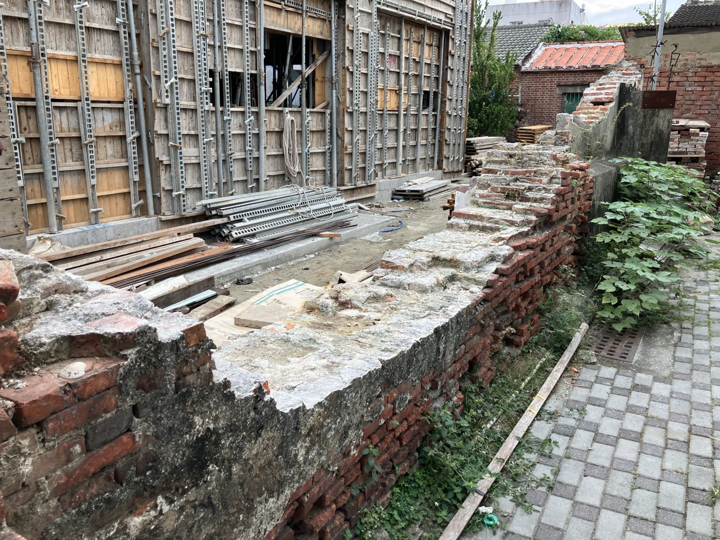 有關疑似「荷蘭公主梳妝樓」古牆  文化局：以最嚴謹的態度守護臺南珍貴歷史記憶