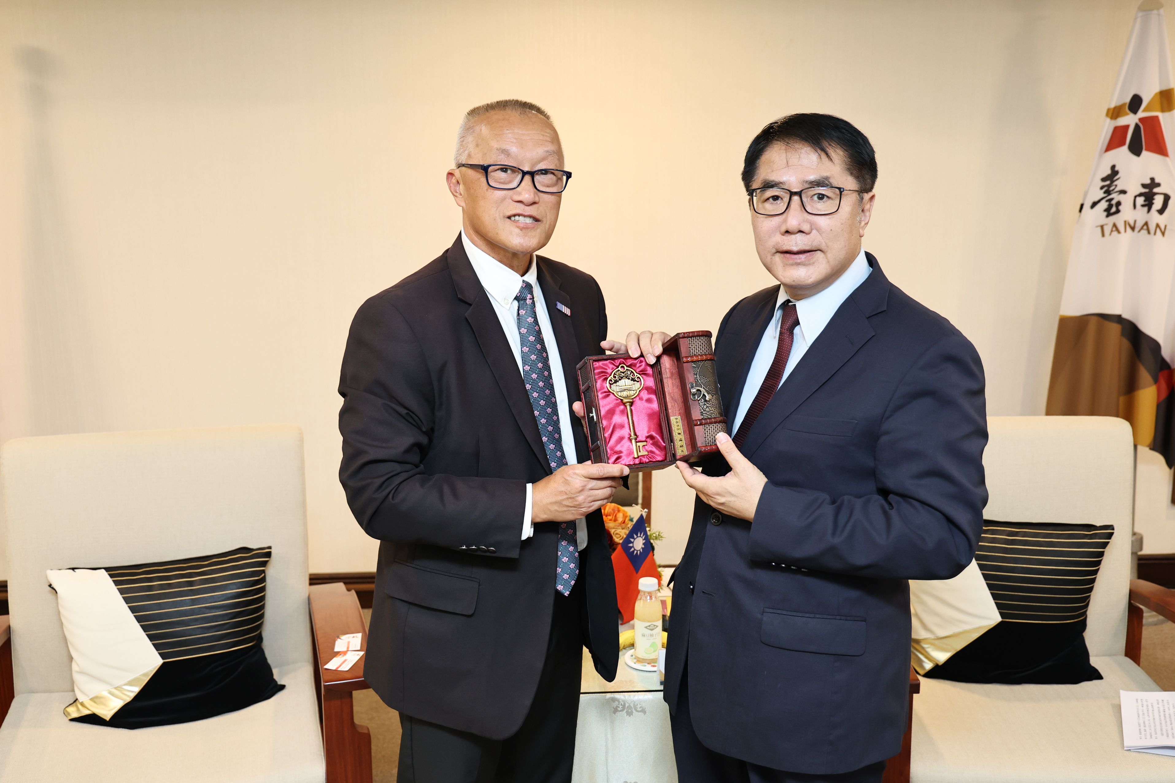 友誼市托倫斯市陳光豪市長再度來訪 邀請台南組隊赴美參加國際少棒友誼賽