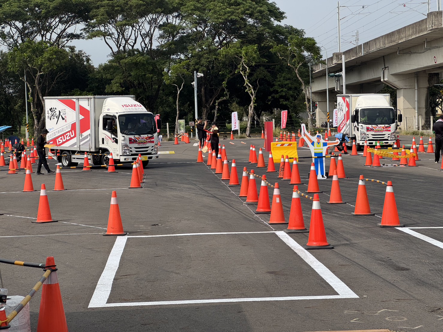 【貨卡職人再聚府城　人本交通×企業公益雙軌深化交通安全文化】