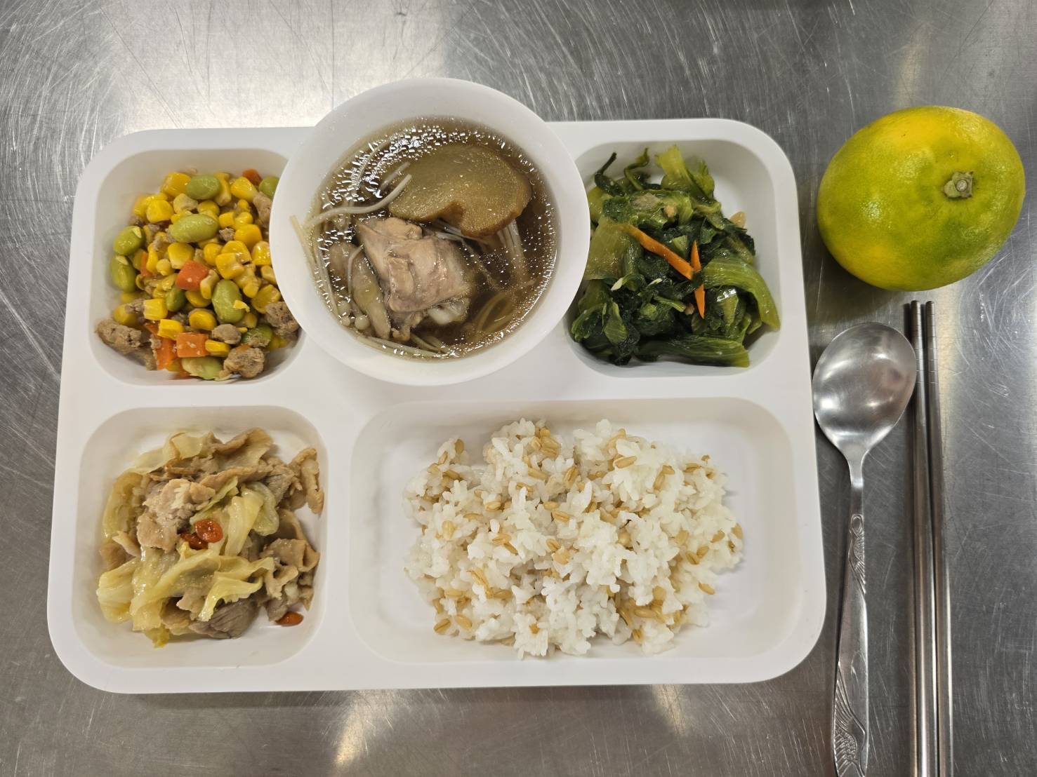 豬肉解禁! 臺南學校午餐「好吃豬」上菜 「好吉曆」節氣入味、吃在地最安心