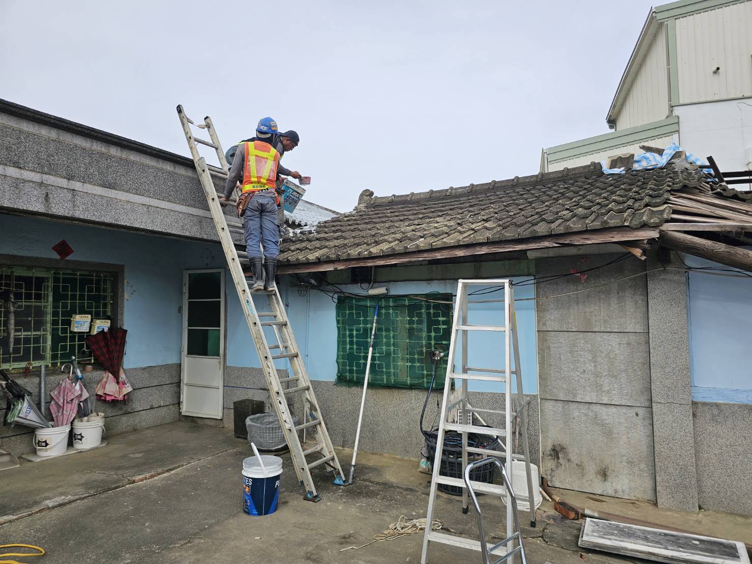 因應鳳凰颱風來襲  市府協助丹娜絲受災戶完成防颱整備