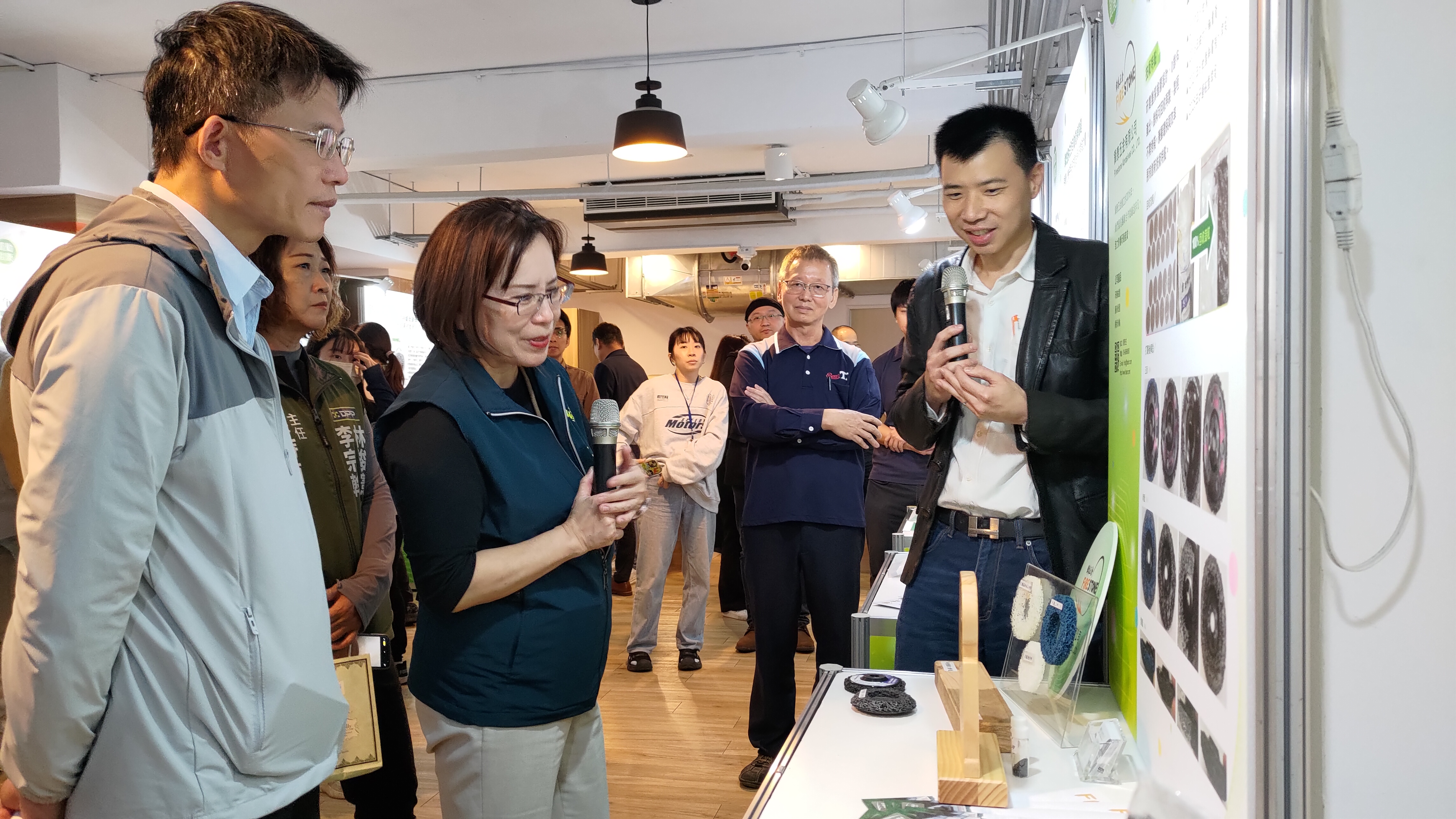 從地方創新到南市榮耀！ 臺南市地方型SBIR推動計畫17家績優企業獲表揚，點亮產業新能量