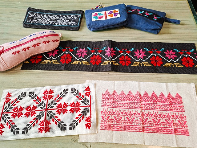 「臺南奇人帶路」西拉雅族部落工藝老師陳怡君復振十字繡，盼透過服飾，強化族群認同