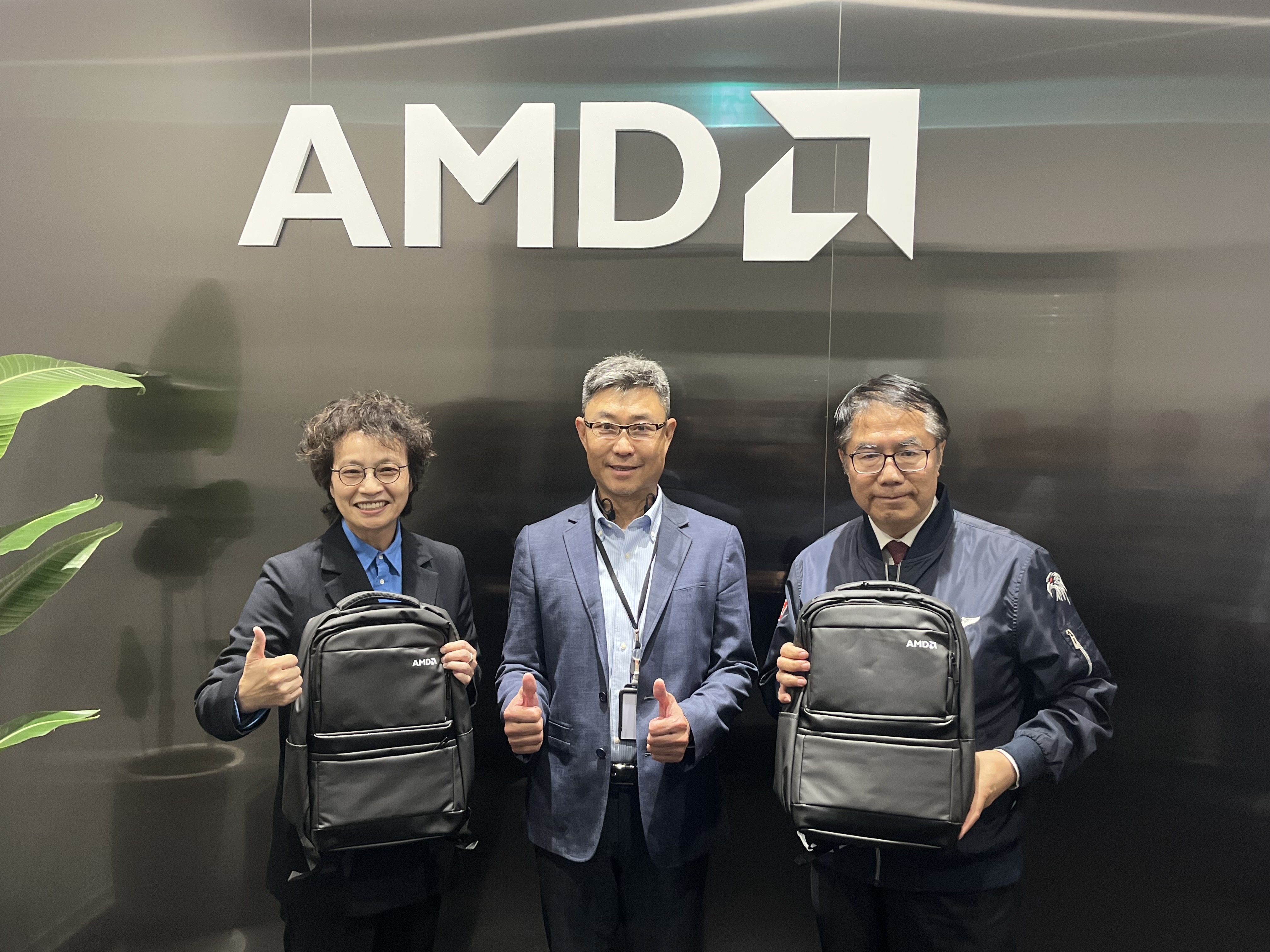AMD台南沙崙研發中心啟用！黃偉哲揭示AI新紀元，帶動南台灣科技發展