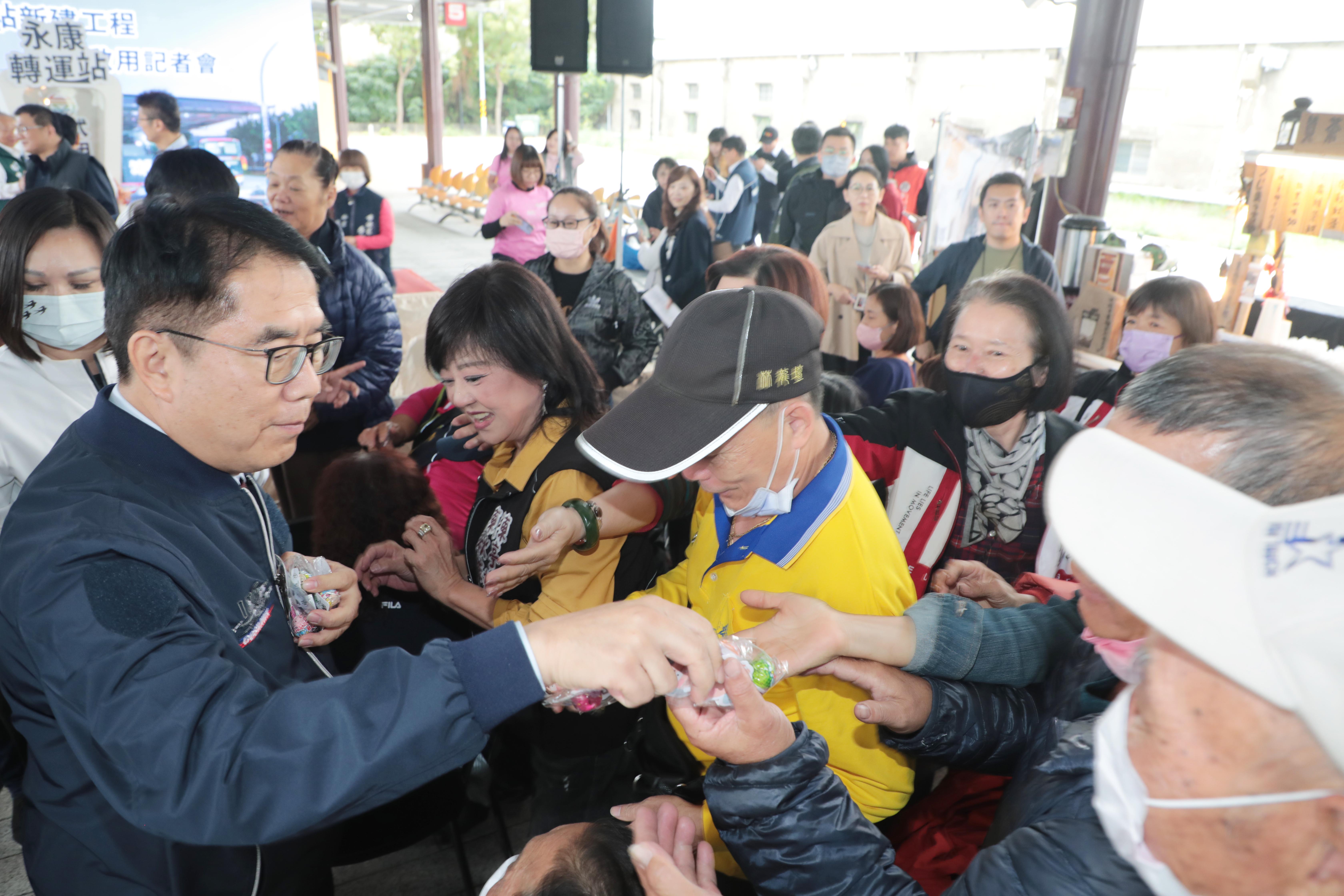 永康轉運站今正式啟用 黃偉哲：將持續提供更多優質交通設施