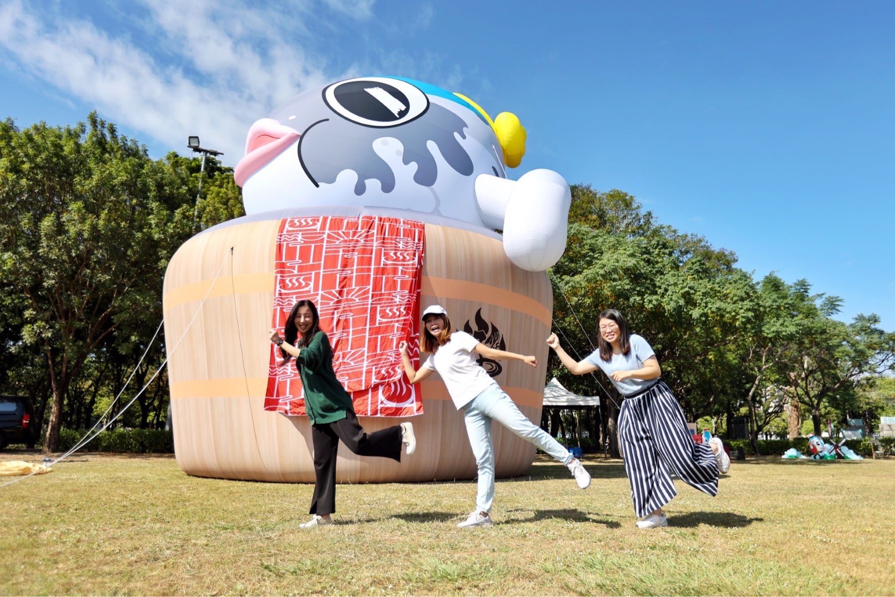 「2025超偶聯盟 臺南萌市力」12月13日麻豆曾文願景園區登場 10位吉祥物明星、5座氣偶大集合 闖關、美食、市集一次滿足！