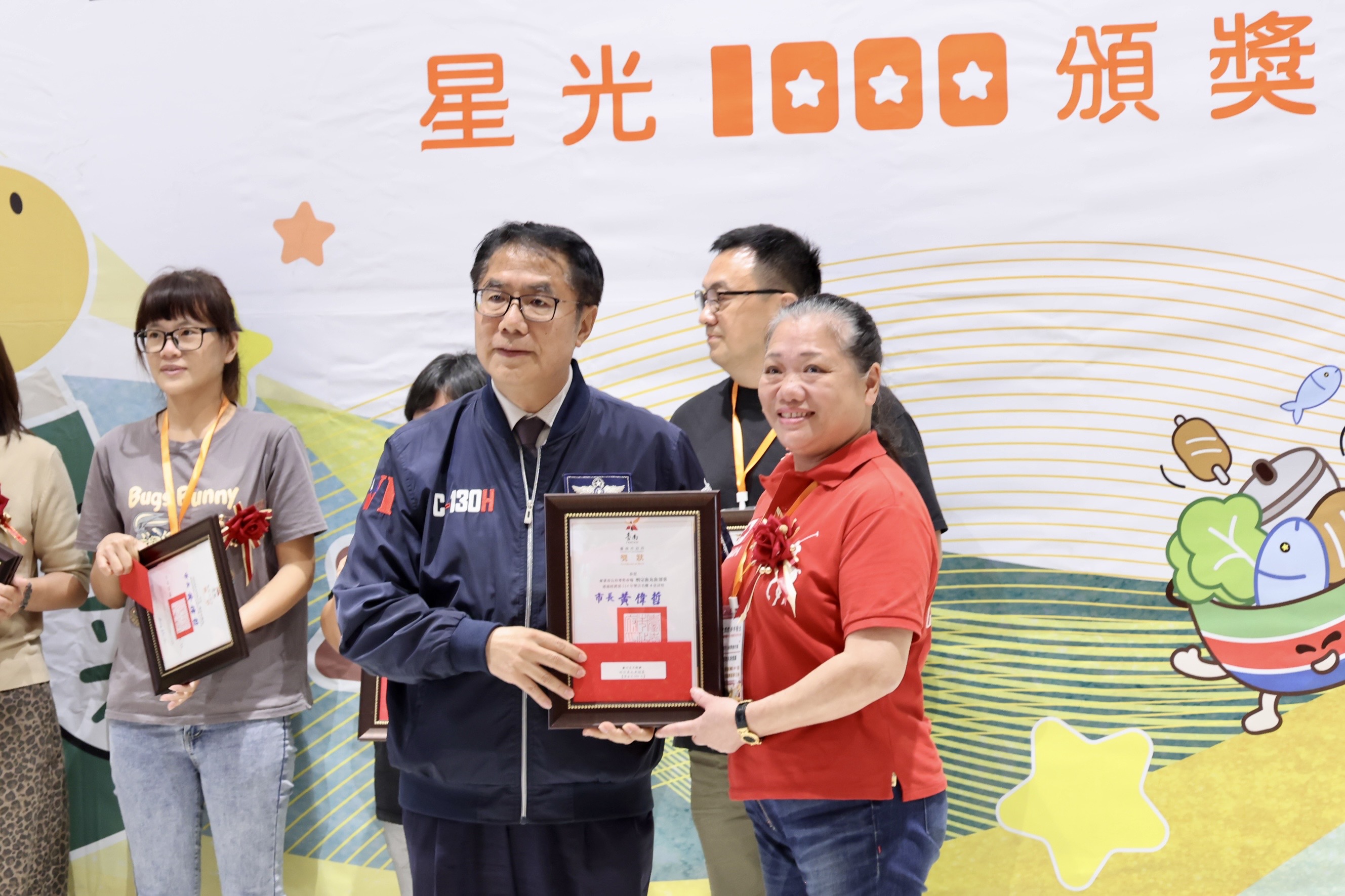 台南獲「菜市場金馬獎」1128顆星　黃偉哲盼打造美食購物首選城市