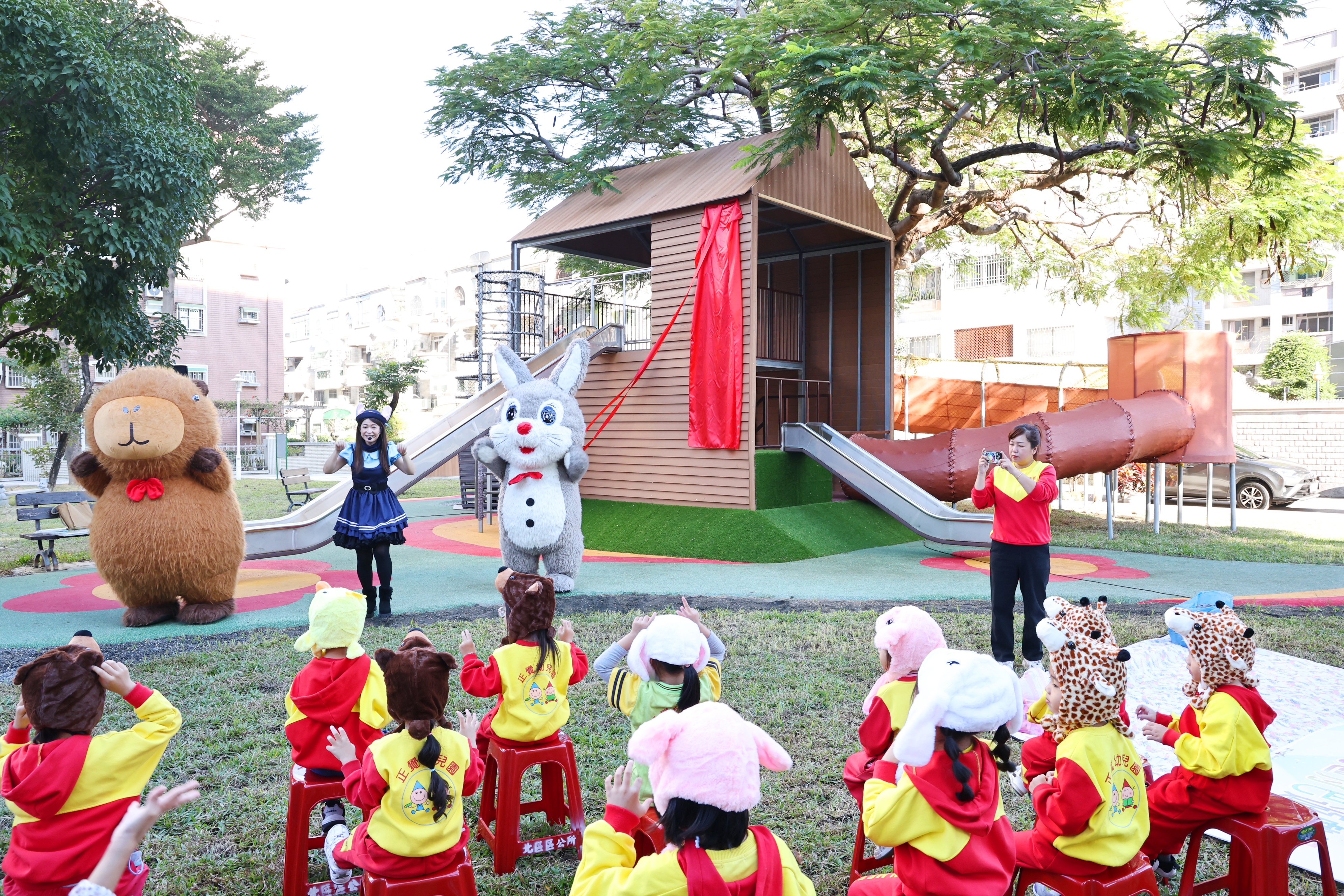 南市北區再添兩座特色遊戲場 黃偉哲：朝向北區就是孩子的遊戲場目標邁進