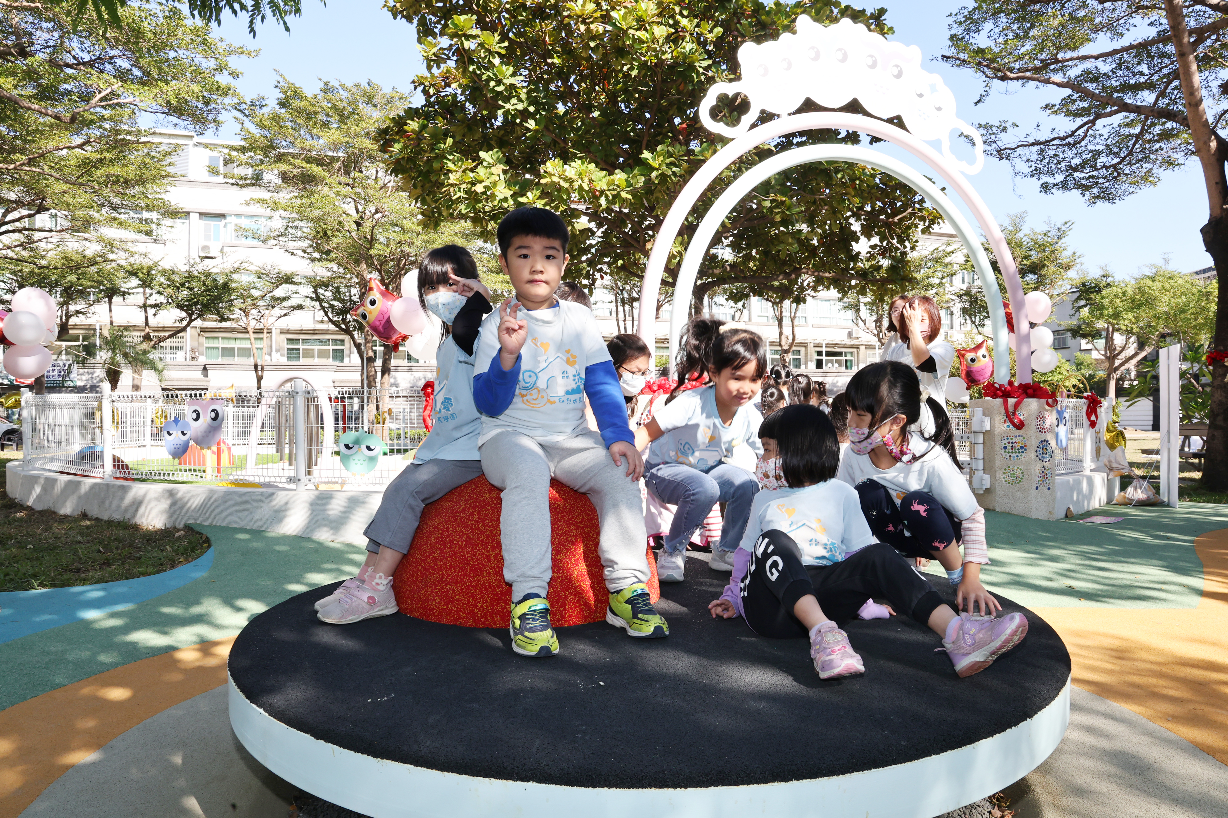 南市北區再添兩座特色遊戲場 黃偉哲：朝向北區就是孩子的遊戲場目標邁進