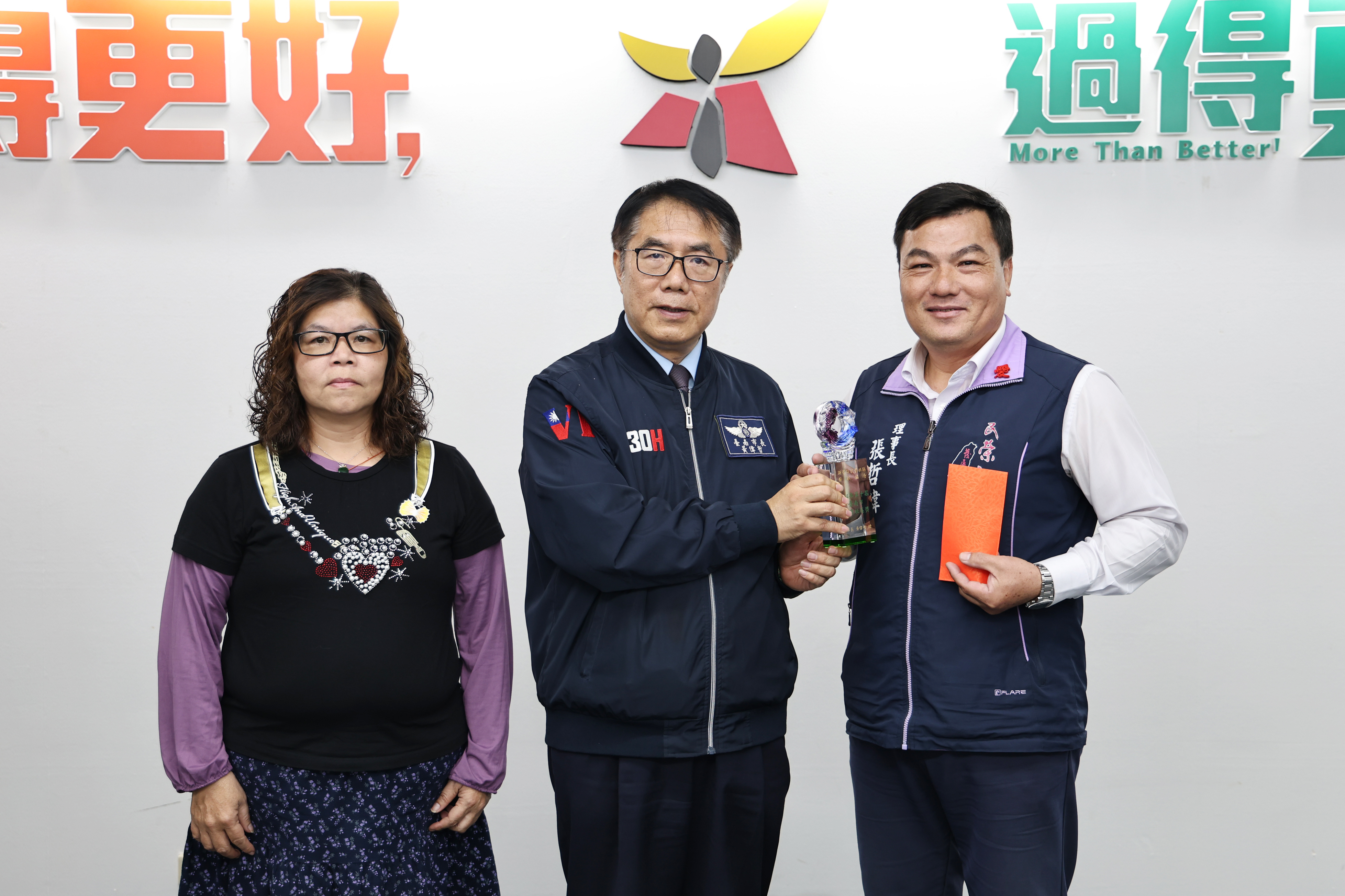 健康城市從社區扎根　黃偉哲肯定5處社區獲健康社區獎