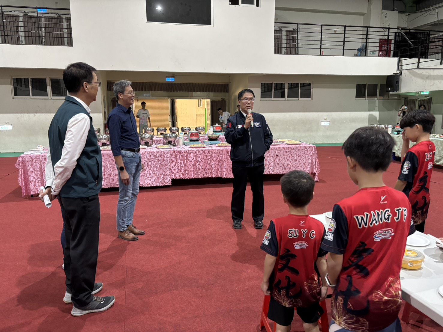 南市文化國小羽球隊全國國小盃奪雙冠　為臺南寫下榮耀篇章