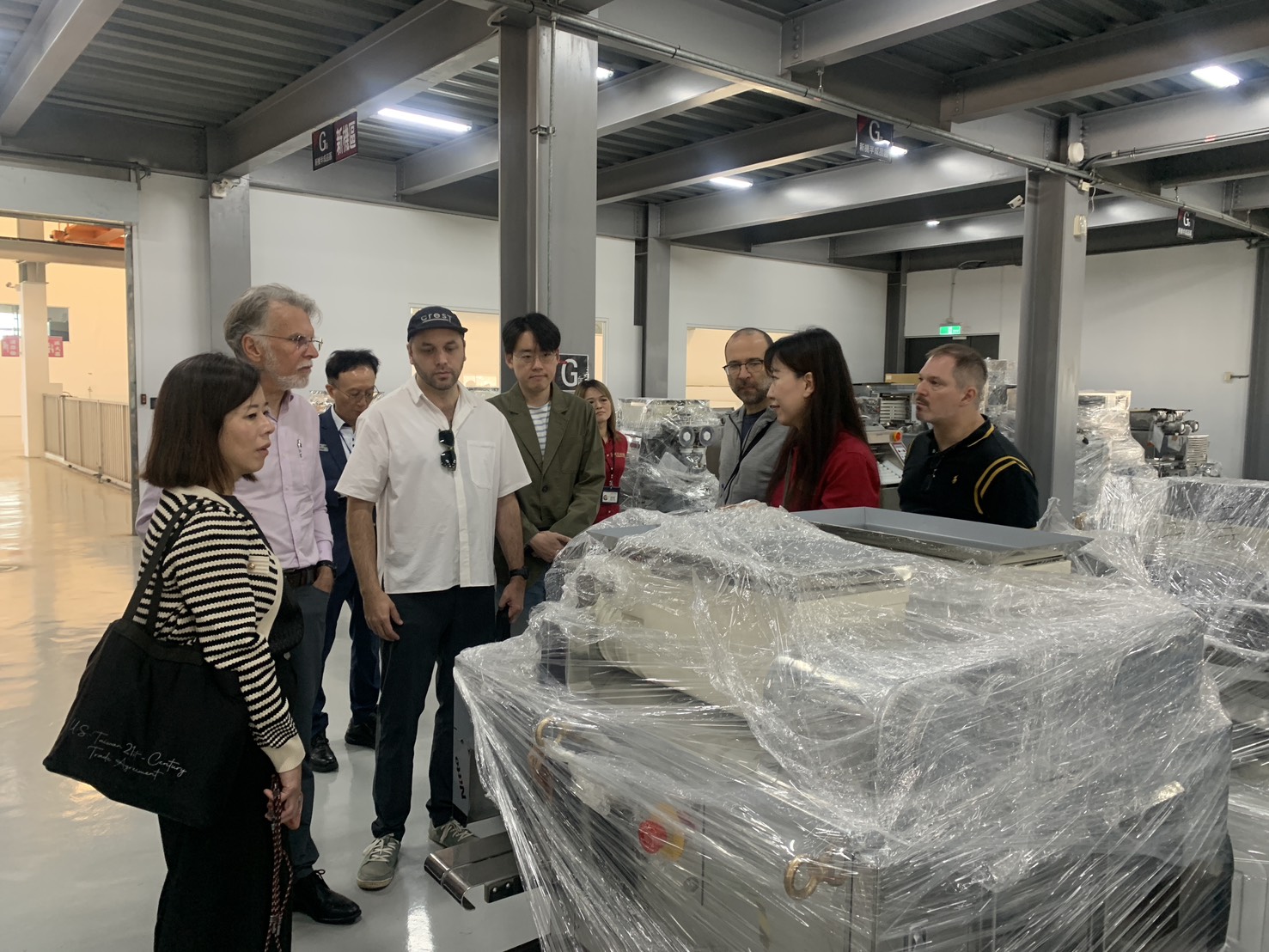 外籍記者參訪台南  黃偉哲盼讓全世界看見台南產業韌性