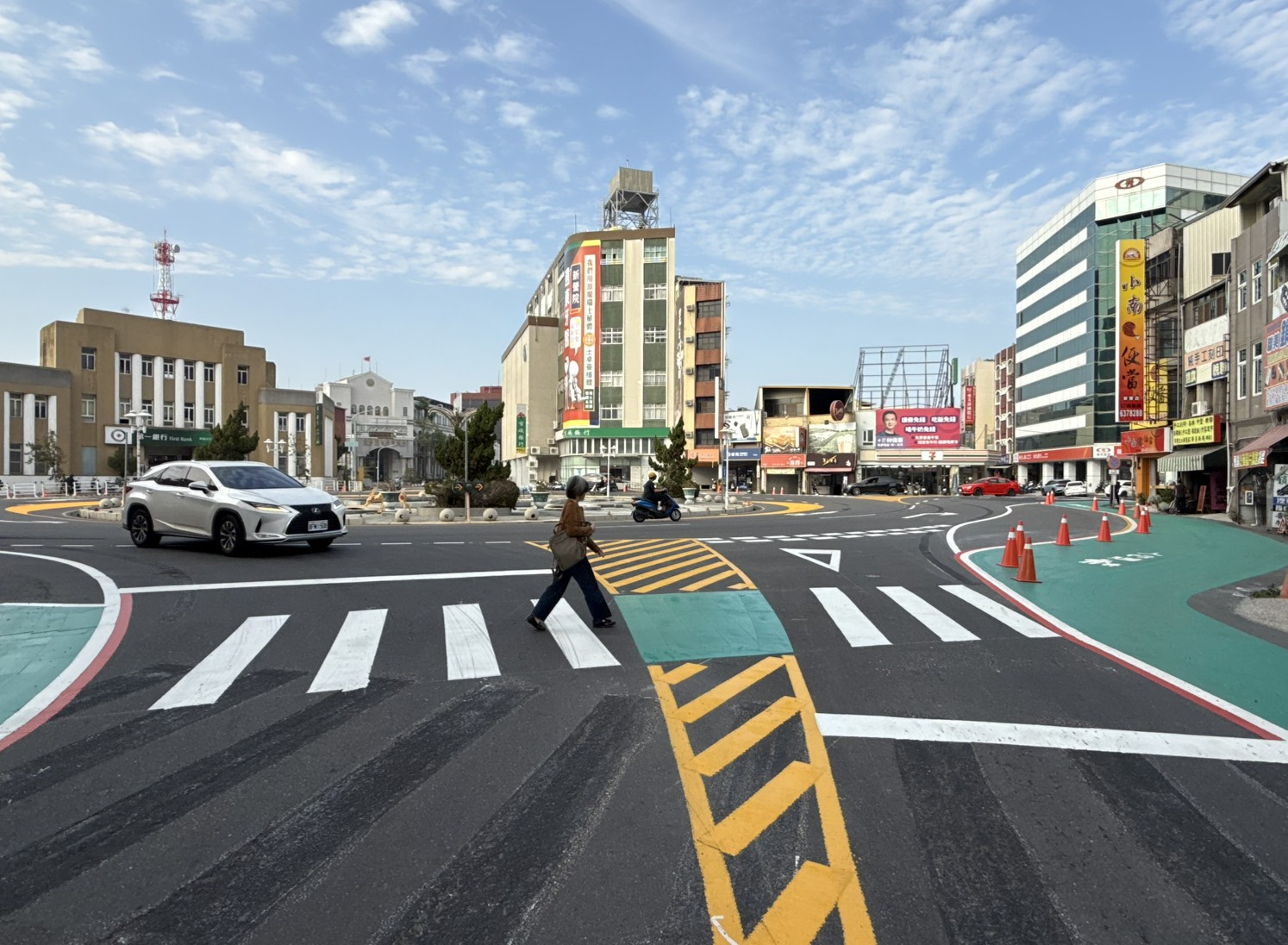 新營圓環標線優化改造 為全台市區首座螺旋圓環（Spiral Roundabout）設計