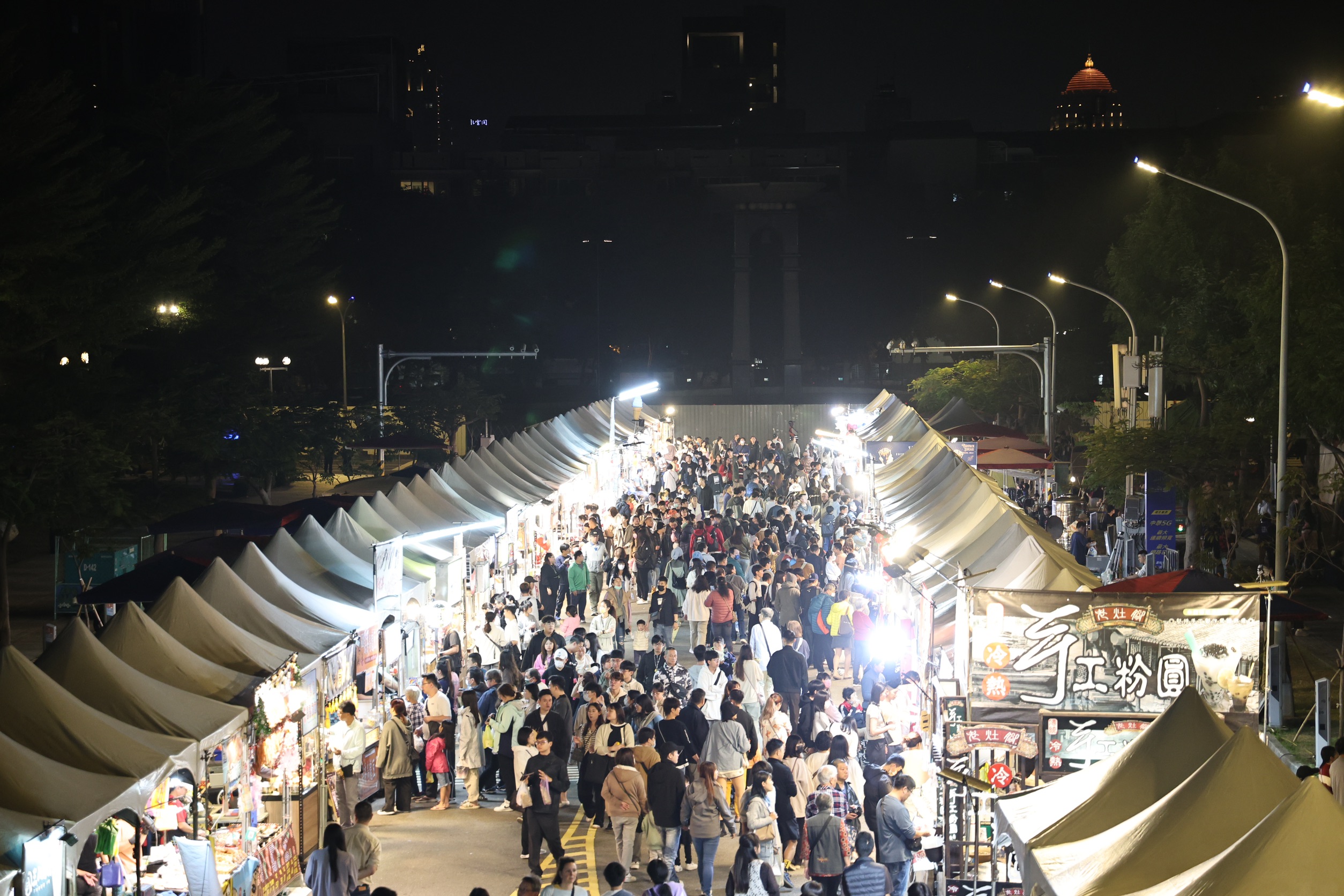 「2026台南好young」耶誕搖滾演唱會開唱籃籃、李多慧主持　南市府強化維安讓市民安心同樂