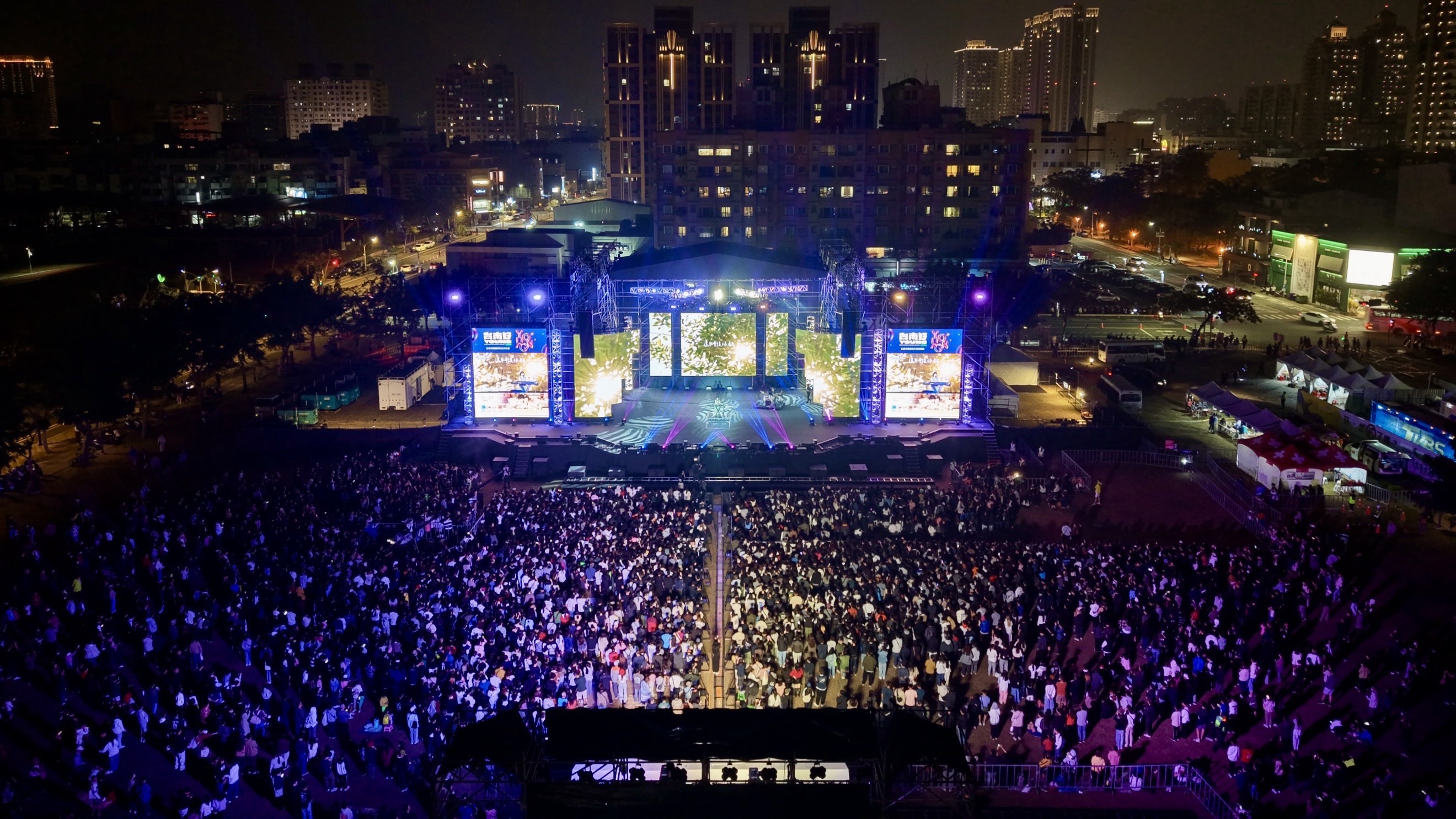 「2026台南好young」耶誕搖滾演唱會國內外卡司齊聚接力開唱 黃偉哲撒嬌舞逗樂全場