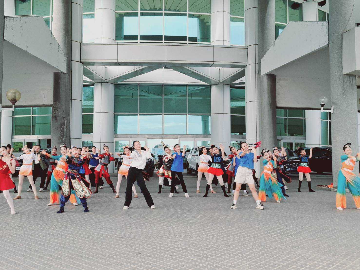 「逐光肆舞」114學年度舞蹈藝才班聯合展 1月9、10日於臺南文化中心舞動登場