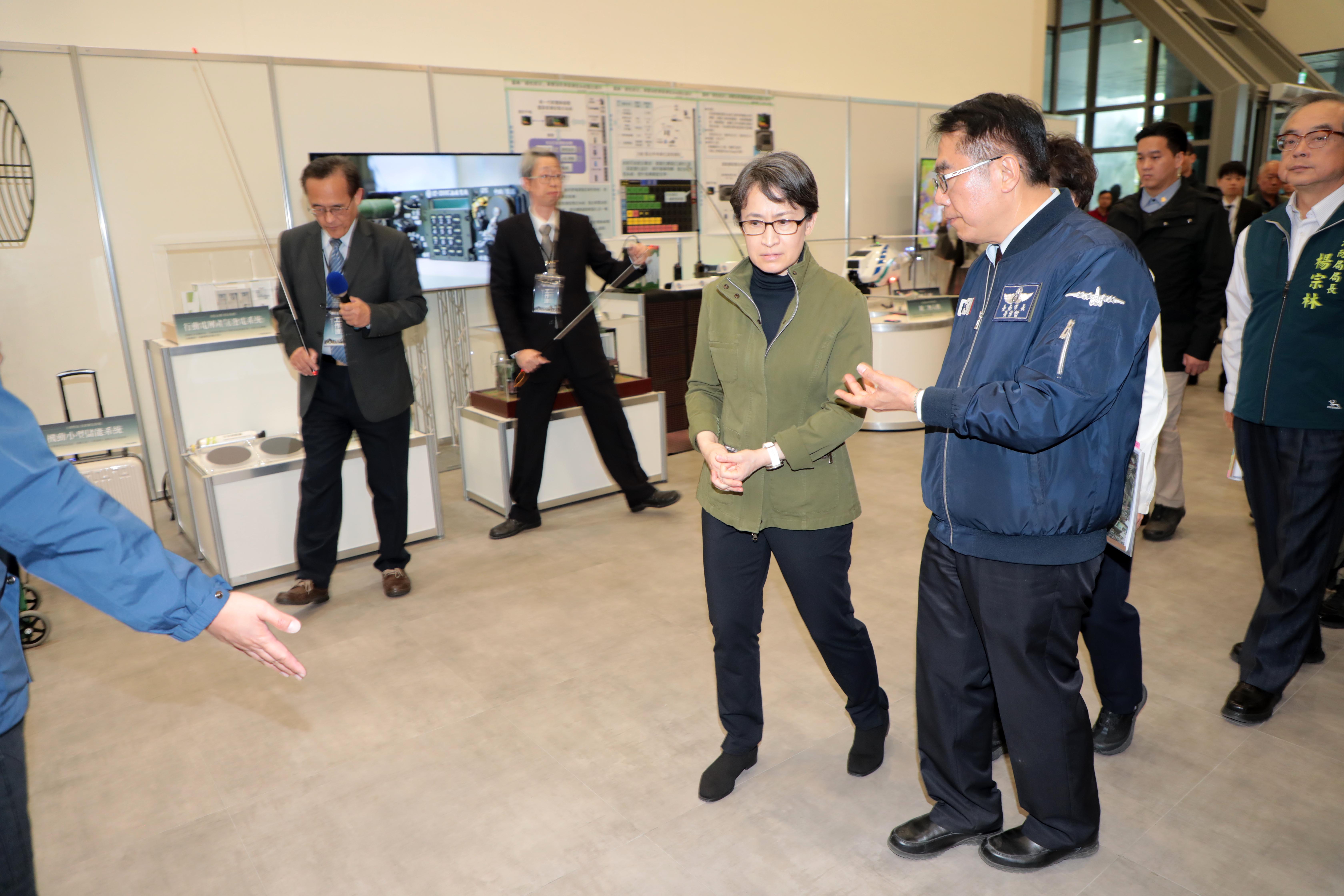 南市辦理全國首創產官研合作無人機救災展演   黃偉哲：助益救災效能   展現科技溫暖