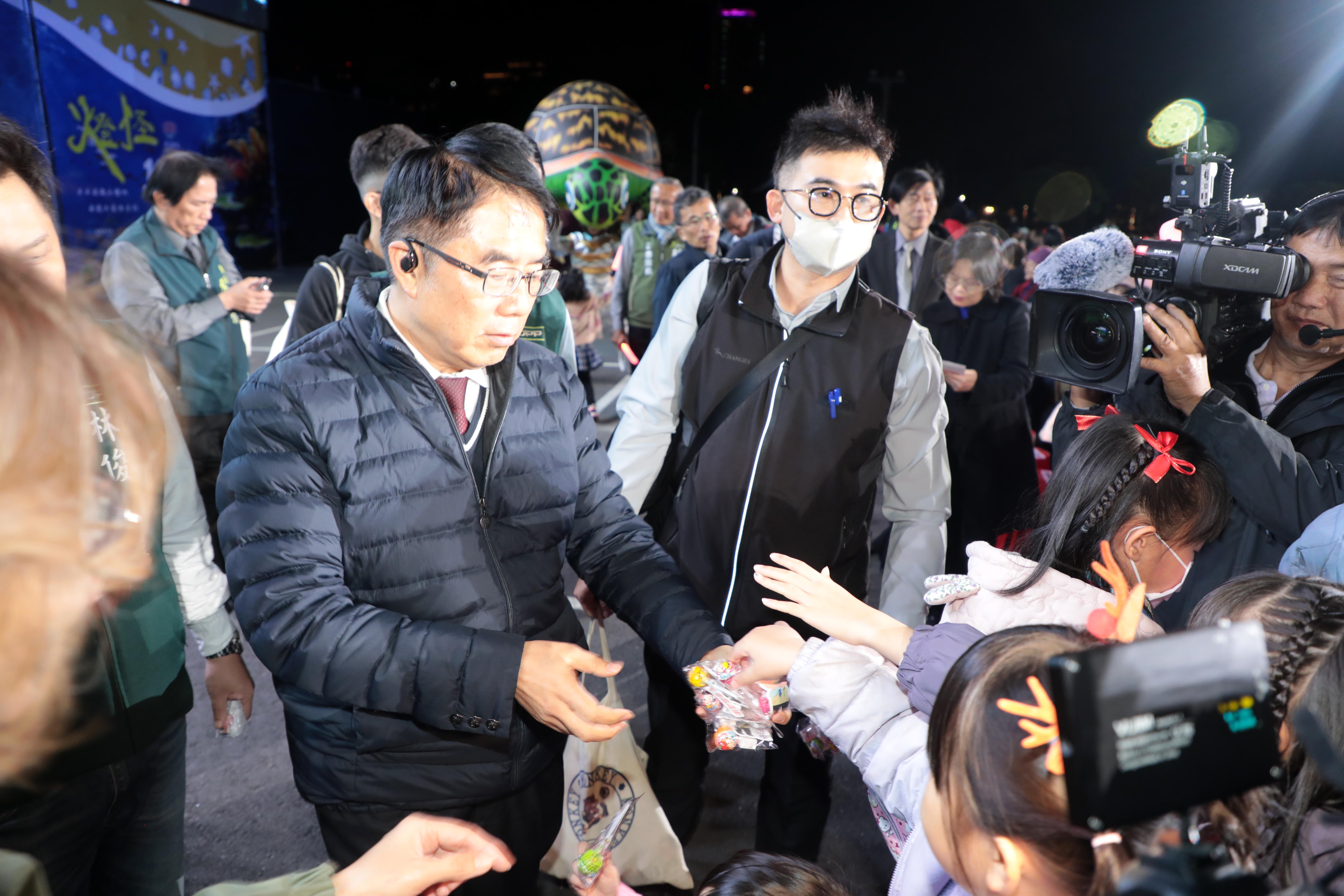 共下來看客家兒童劇!  台南化身「燈怪宇宙」 唱瓜瓜歌送小燈怪