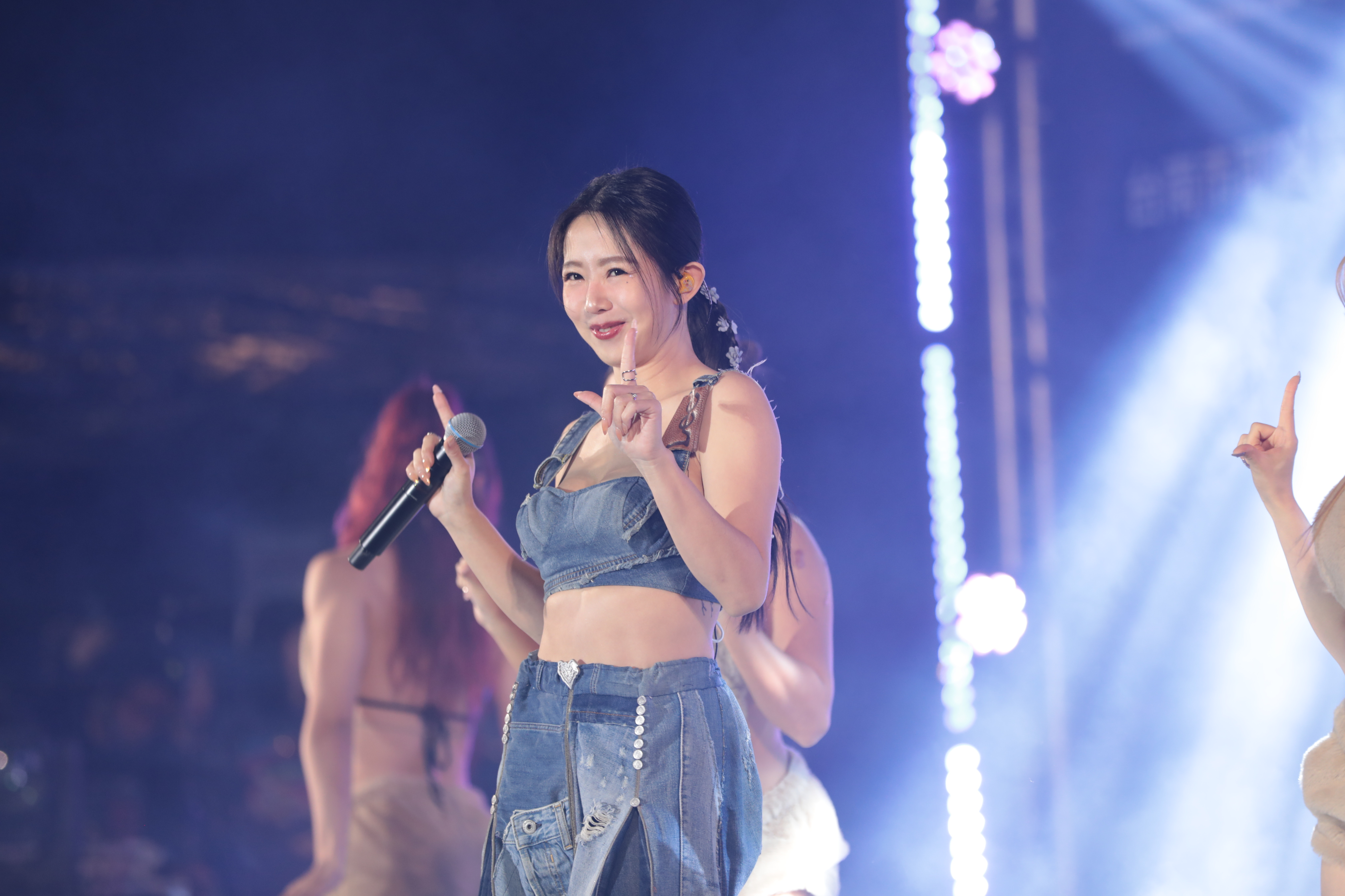 爆滿超過6萬人次！「2026台南好young」南瀛草地音樂會 台、日藝人接力開唱   玖壹壹壓軸嗨翻全場粉絲