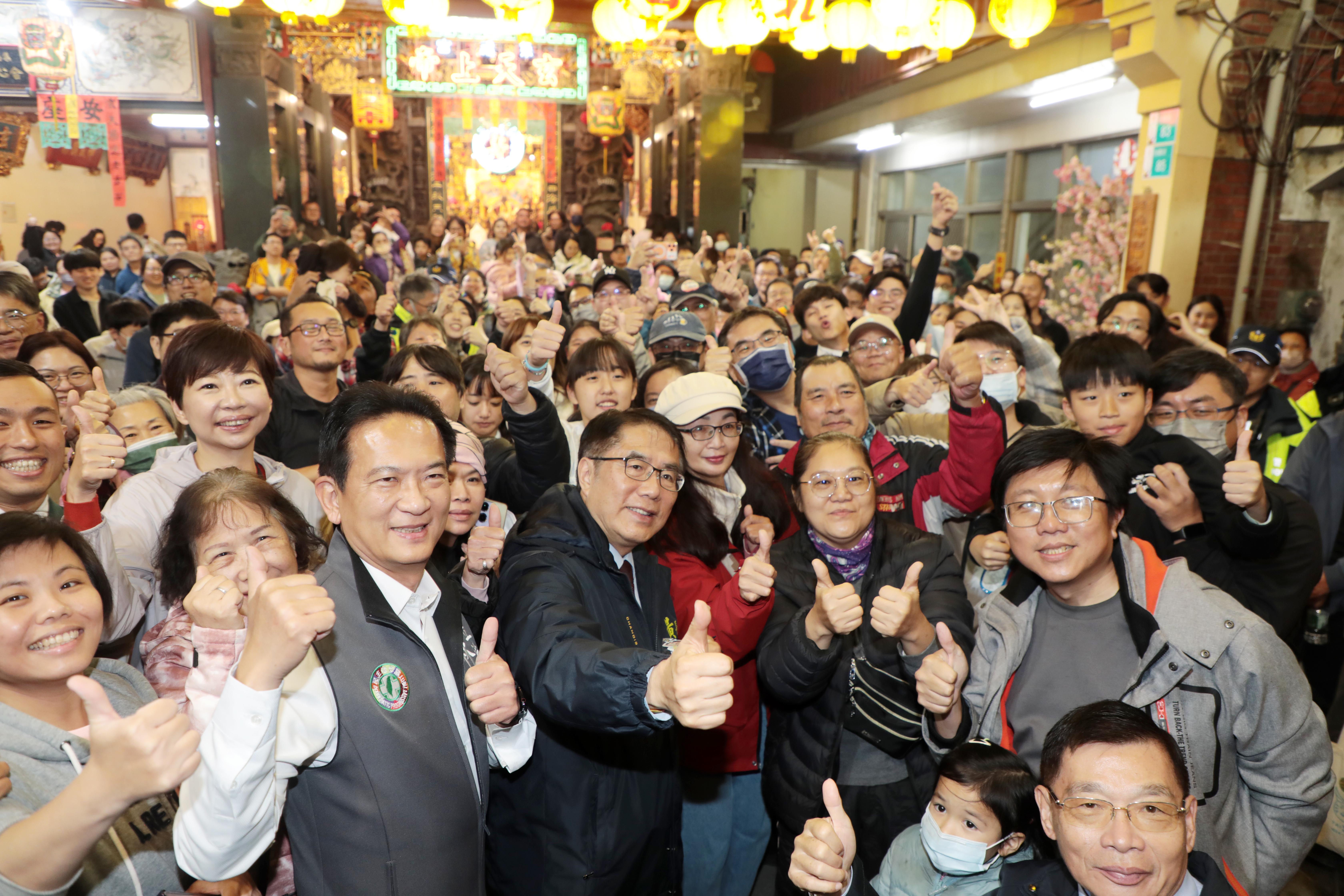 迎接2026   黃偉哲攜手近百間宗教場域敲鐘祈福