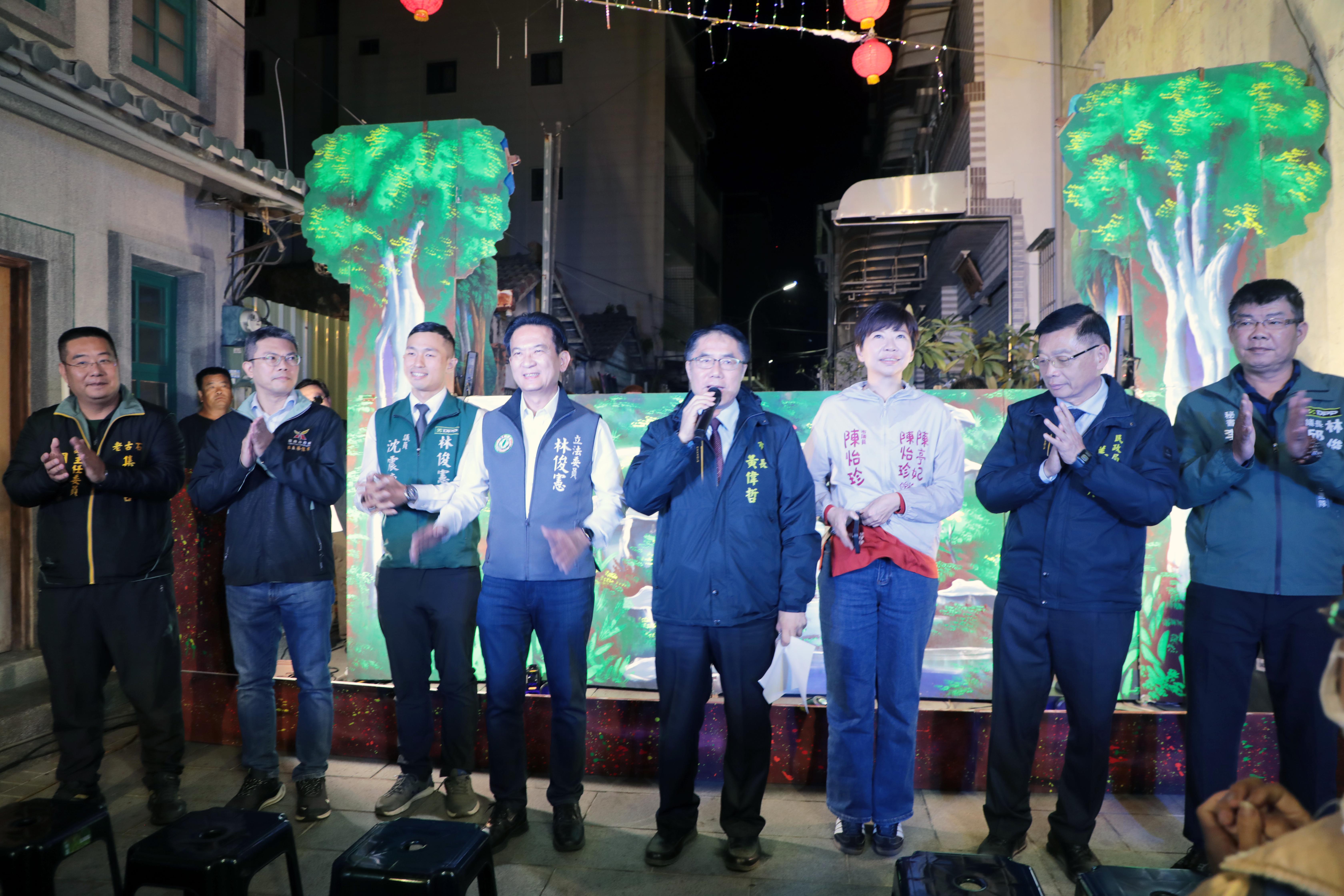 迎接2026   黃偉哲攜手近百間宗教場域敲鐘祈福