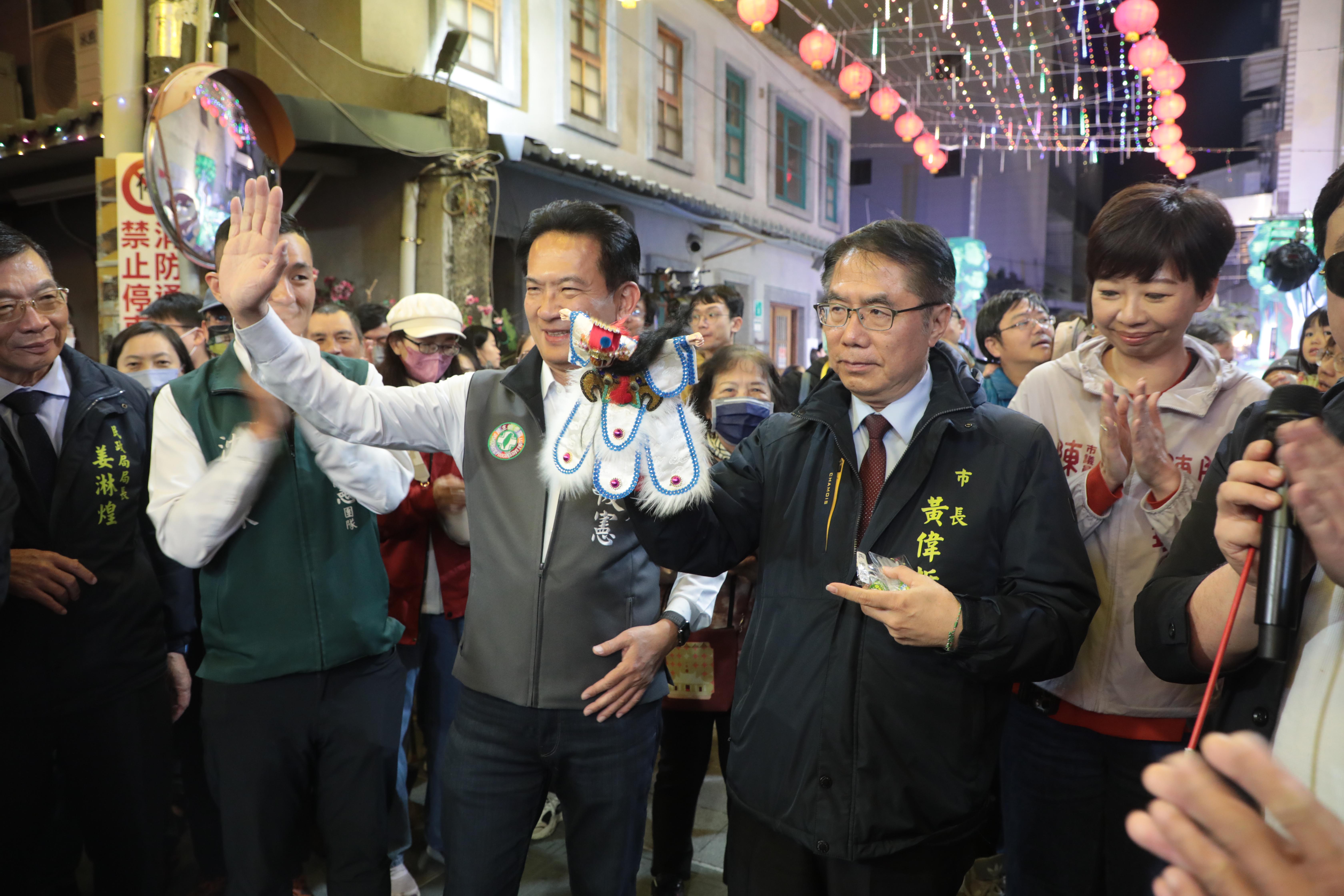 迎接2026   黃偉哲攜手近百間宗教場域敲鐘祈福