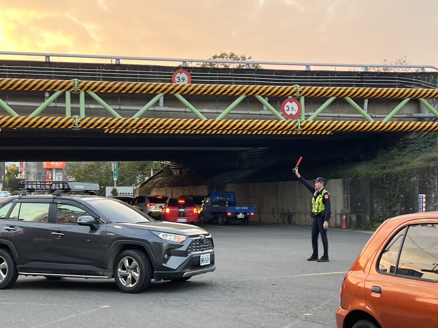 迎接春節連假　黃偉哲要求提前做好交通警力疏導整備