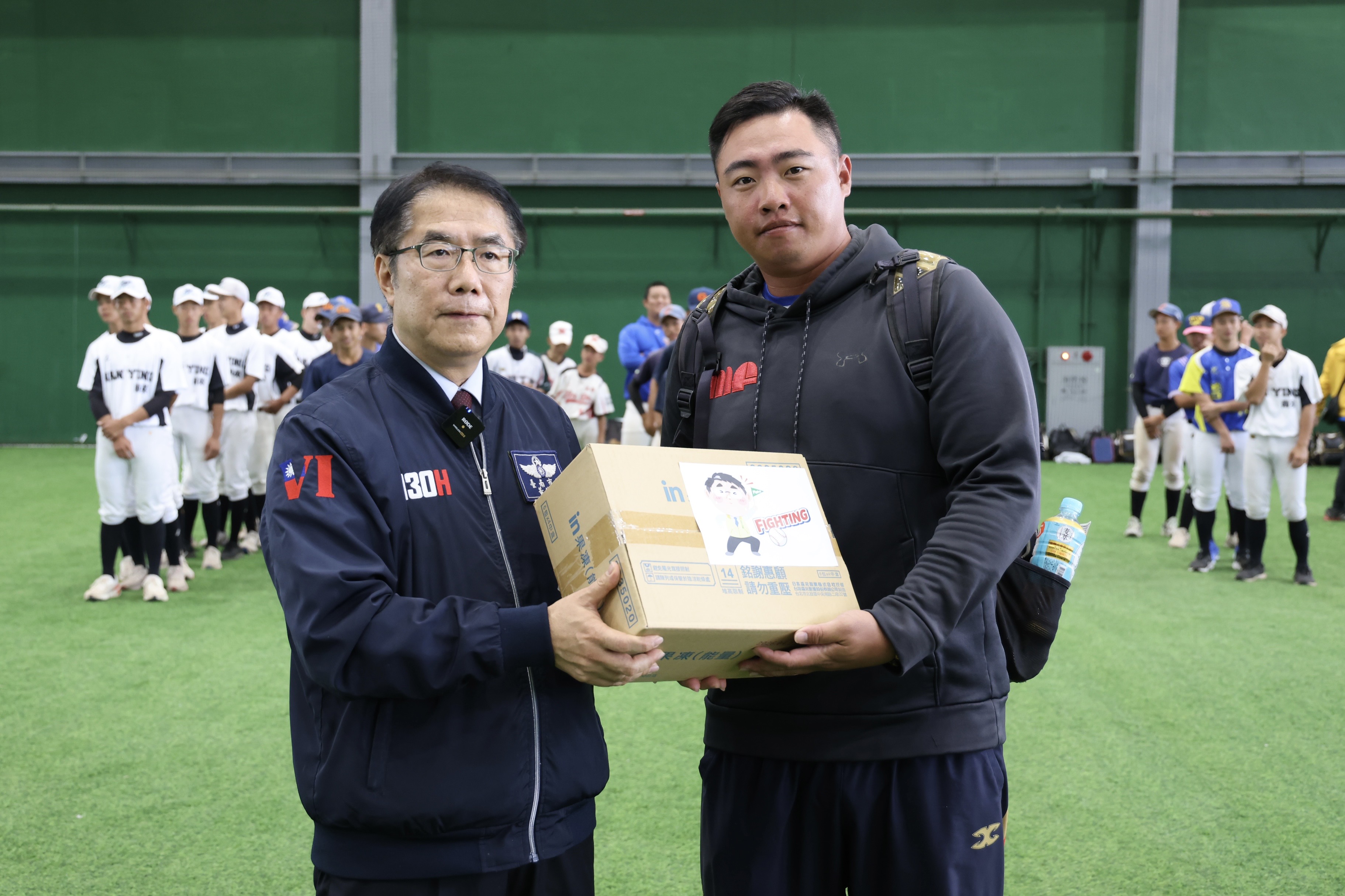 黃偉哲探班韓職樂天巨人亞太春訓兼公益棒球講座　感謝深化台韓棒球交流