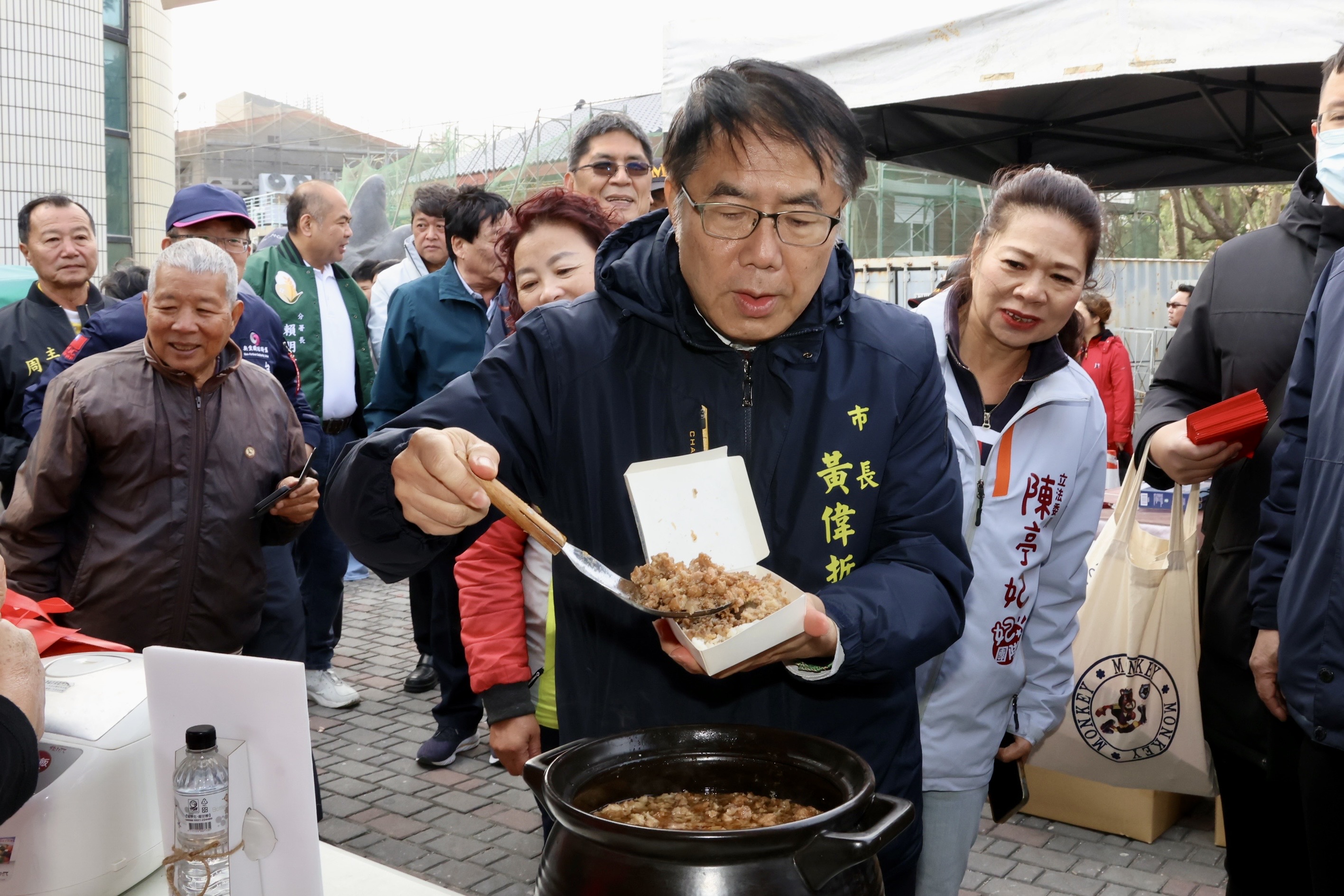 台南北門紅蔥頭盛產！黃偉哲推食農體驗，邀您品嚐在地美味