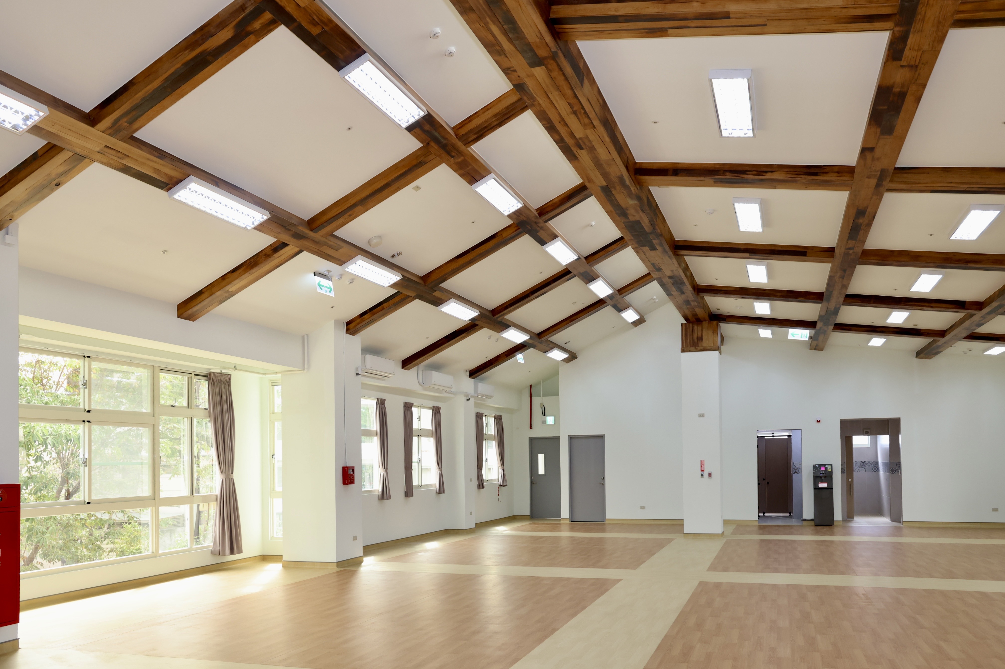 北區勝安社區活動中心落成啟用　黃偉哲：落實在地安老、打造幸福長照新據點