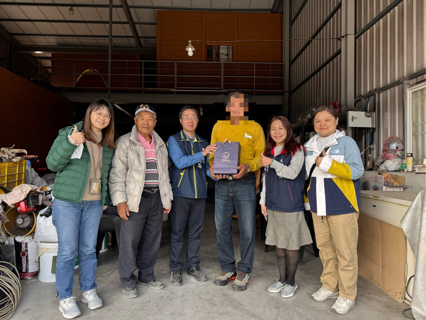 春節前夕送暖   訪視慰問義務役身心障礙退伍人員