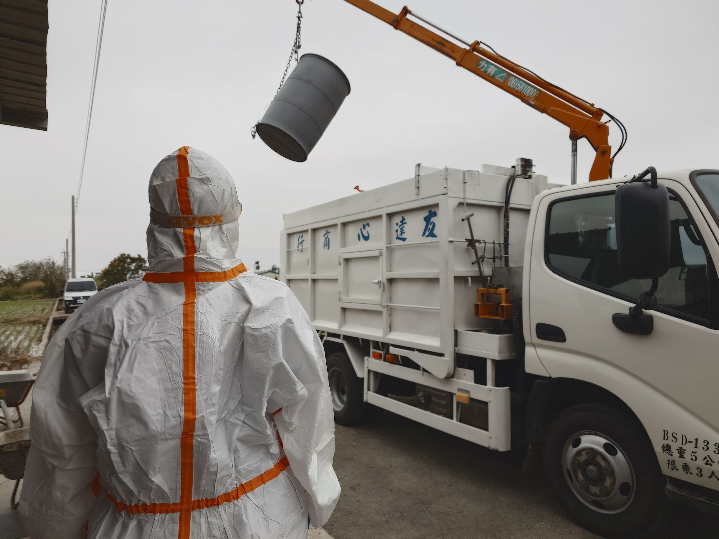 南市蛋雞場確診禽流感 動保處即時處置積極防堵疫情