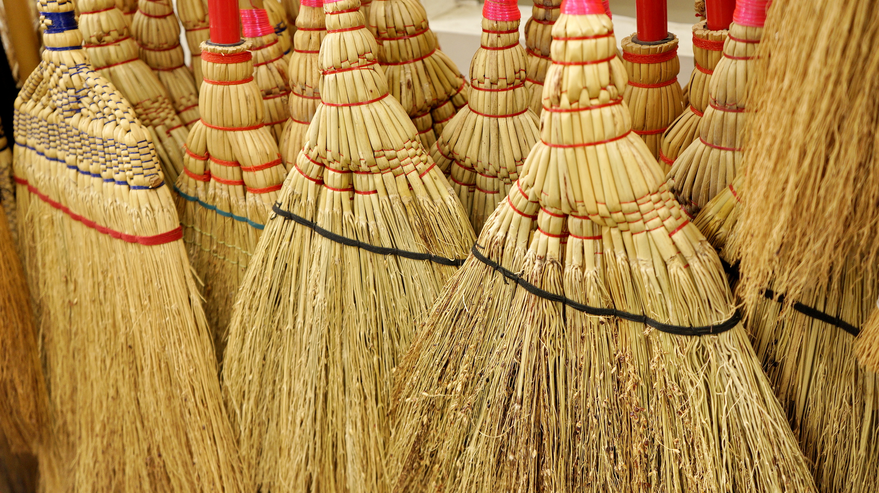 新營姑爺社區守住古老技藝：手作貴黍帚，傳承在地文化