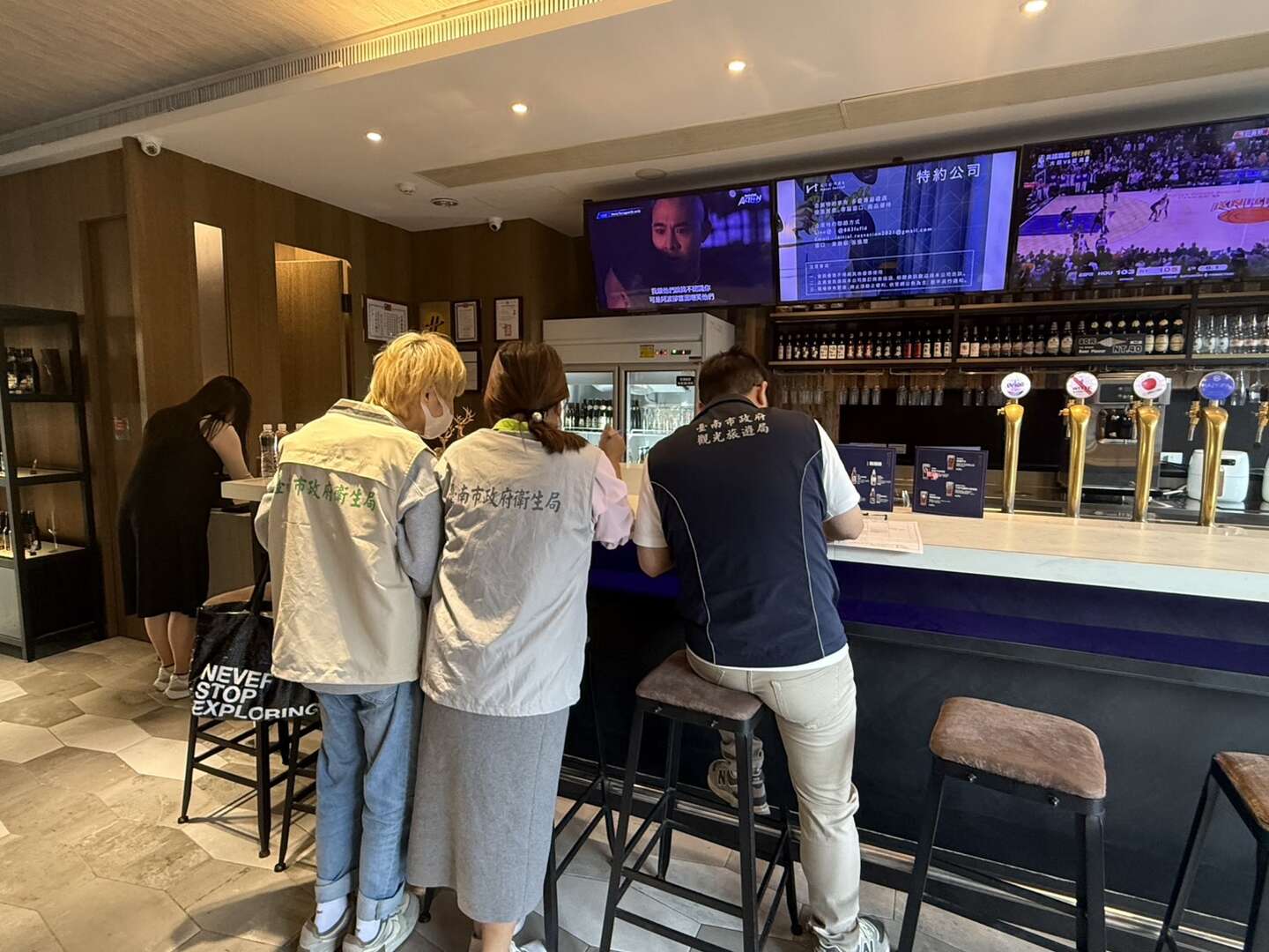 有關媒體報導本市某旅館涉衛生及環境管理不佳，已嚴重影響本市觀光形象，涉違反發展觀光條例，最重將罰12萬元