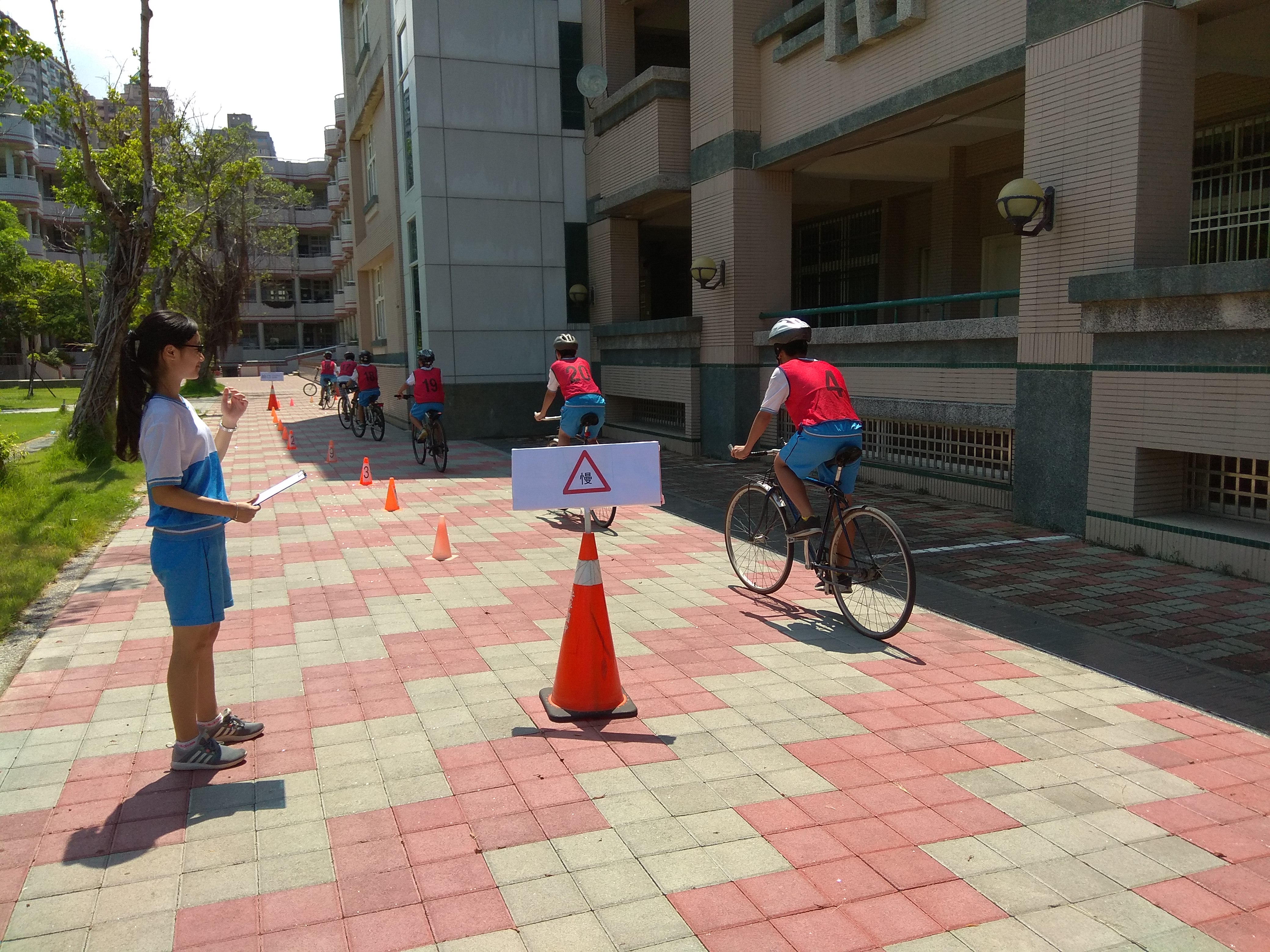 人行優化、微電車管理、精準執法三軌推進　南市道安策略再深化
