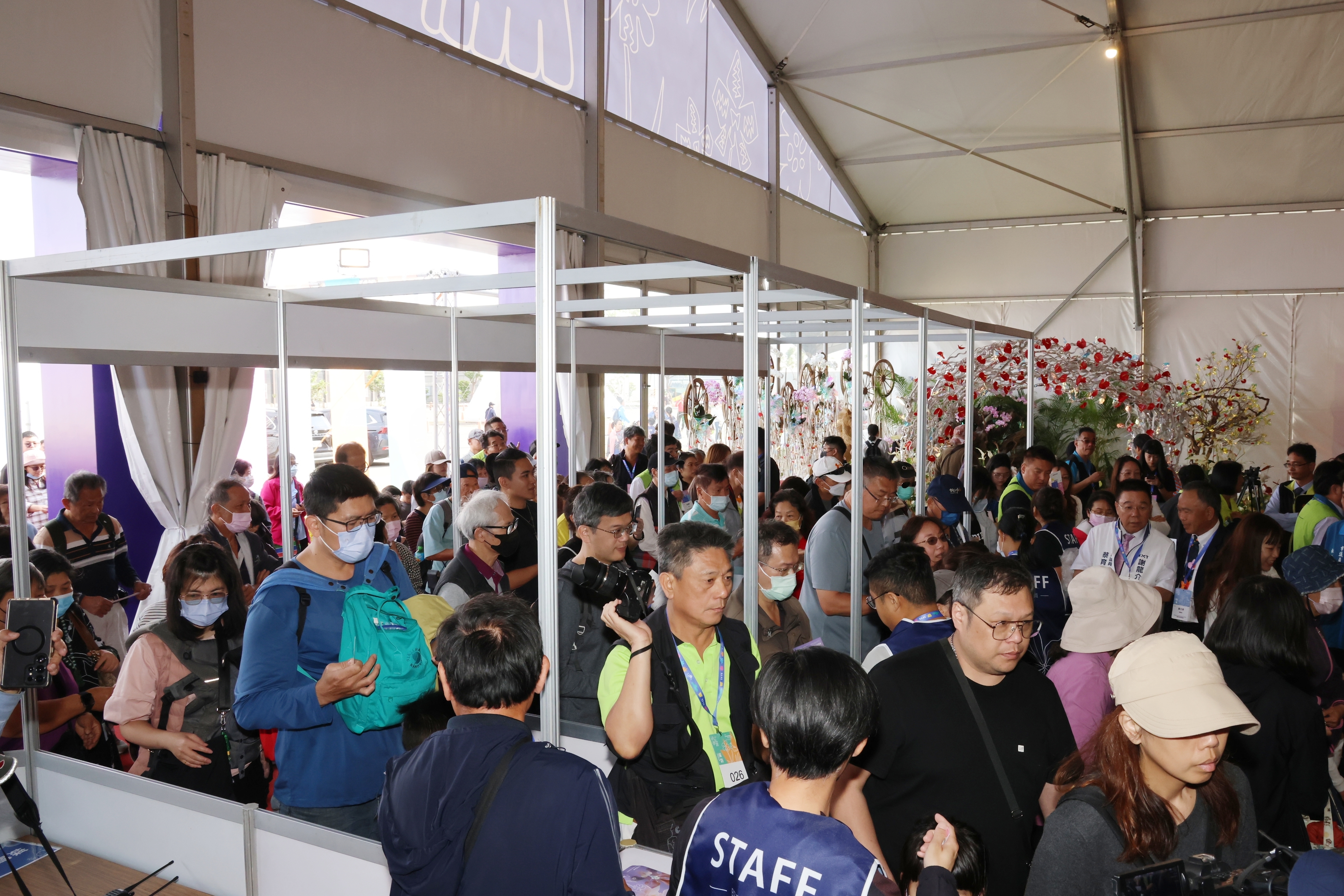 臺灣國際蘭展暨花卉科技展今開園   黃偉哲：只要夠強，世界就會為你開路