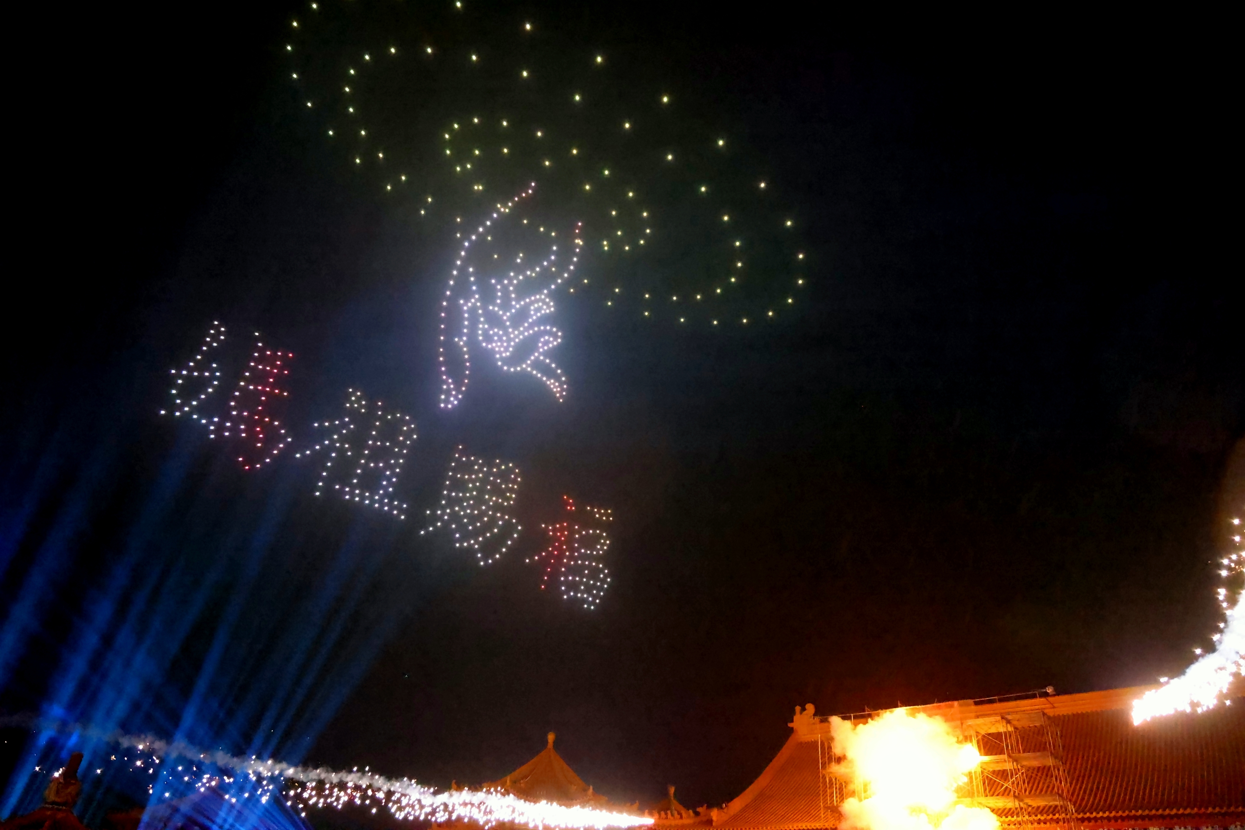 正統鹿耳門聖母廟「花火迎春」璀璨登場 國際級高空煙火、無人機大秀迎春納福