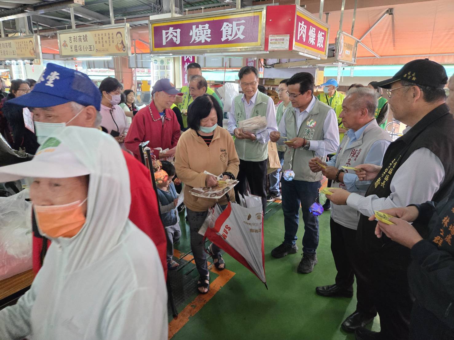 臺南金馬伍吉慶元宵 下營快閃市場券發放