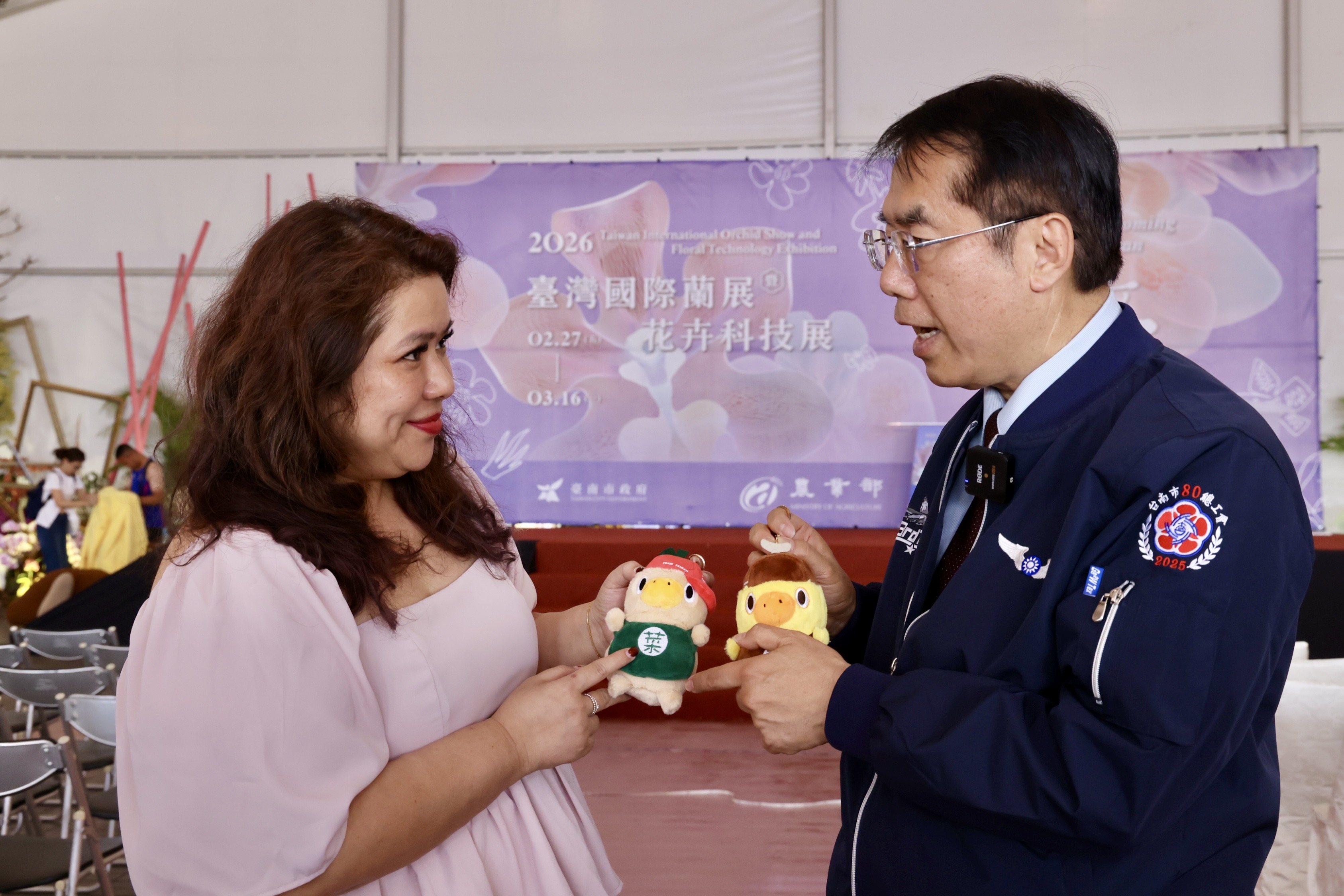 國際創作者造訪台南後壁蘭展  新加坡Mr. Hippo直呼實在太美了