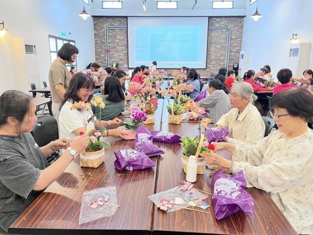 因應美國關稅變局 臺南市政府攜手業者拓展蘭花行銷