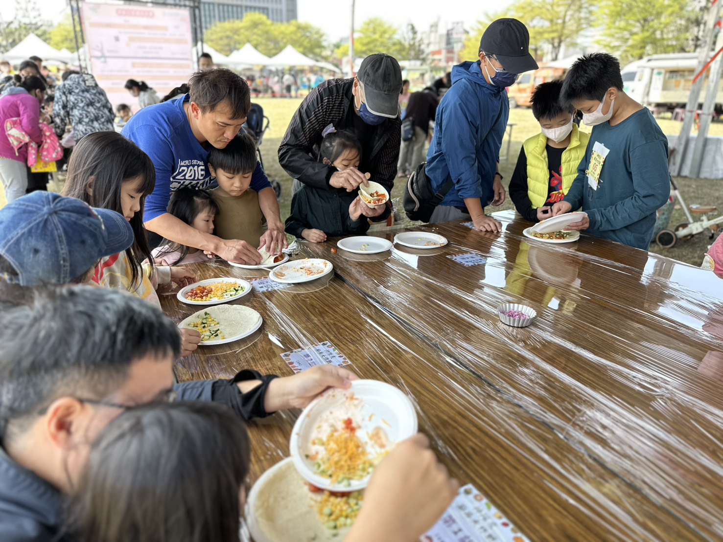 黃偉哲讚挺女力慶祝國際婦女節 邀請市民以行動翻轉性別刻板
